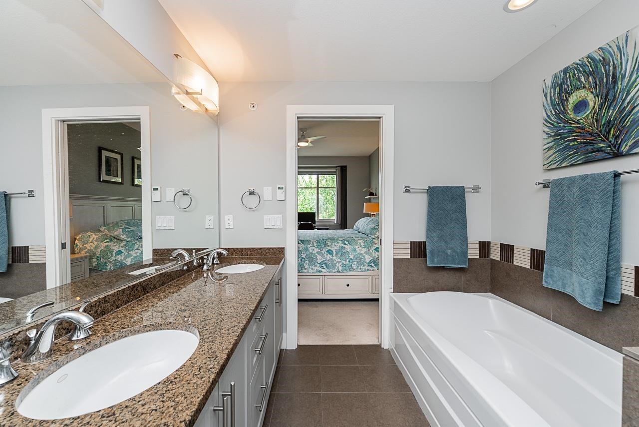 









16499


64

Avenue, 308,
Surrey,




BC
V3S 6V7

