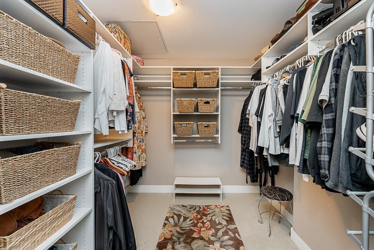 









16499


64

Avenue, 308,
Surrey,




BC
V3S 6V7

