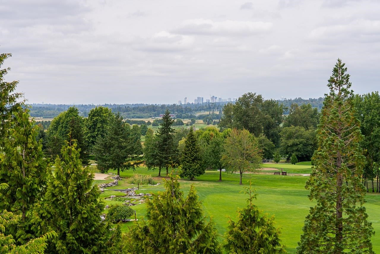 









16499


64

Avenue, 308,
Surrey,




BC
V3S 6V7

