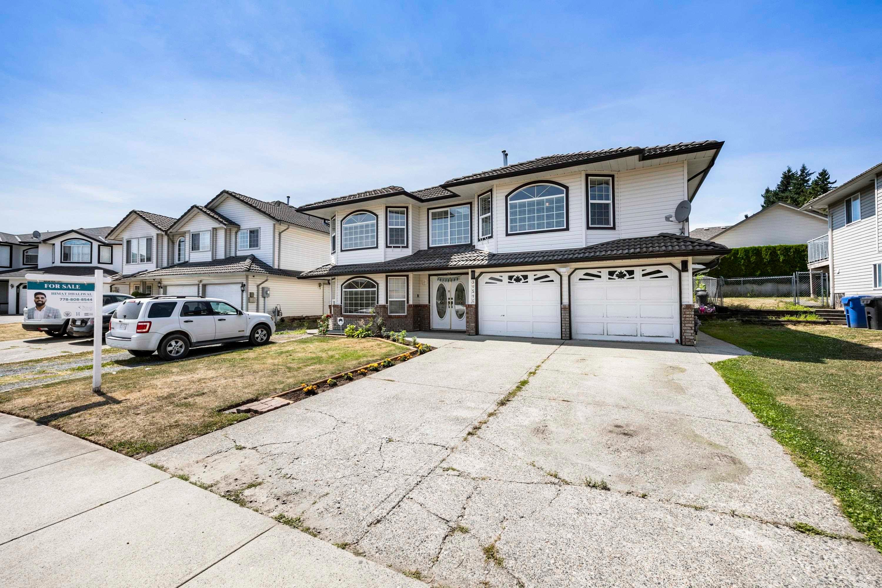 









30516


Robin

Drive,
Abbotsford,




BC
V2T 5S1

