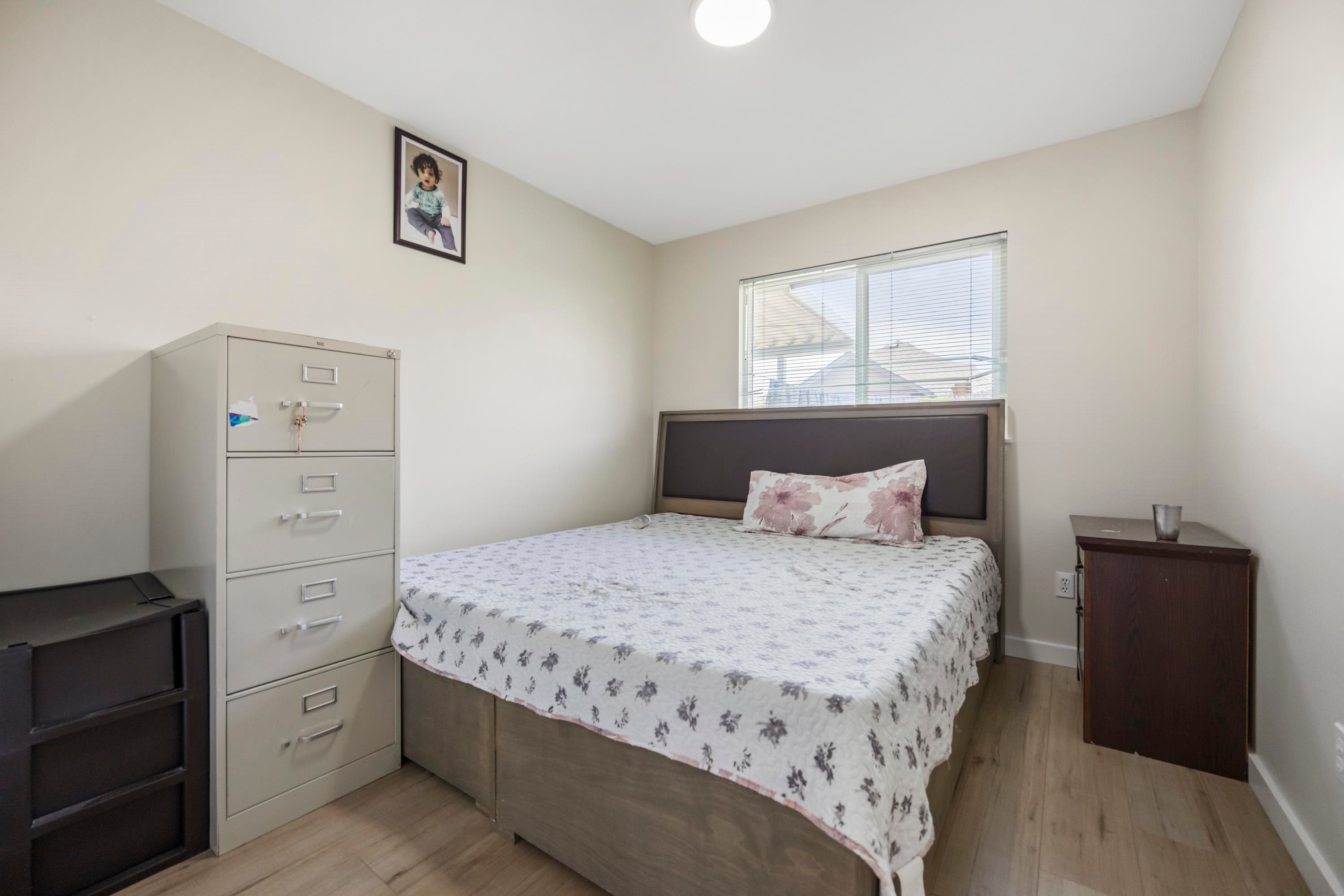 









30516


Robin

Drive,
Abbotsford,




BC
V2T 5S1

