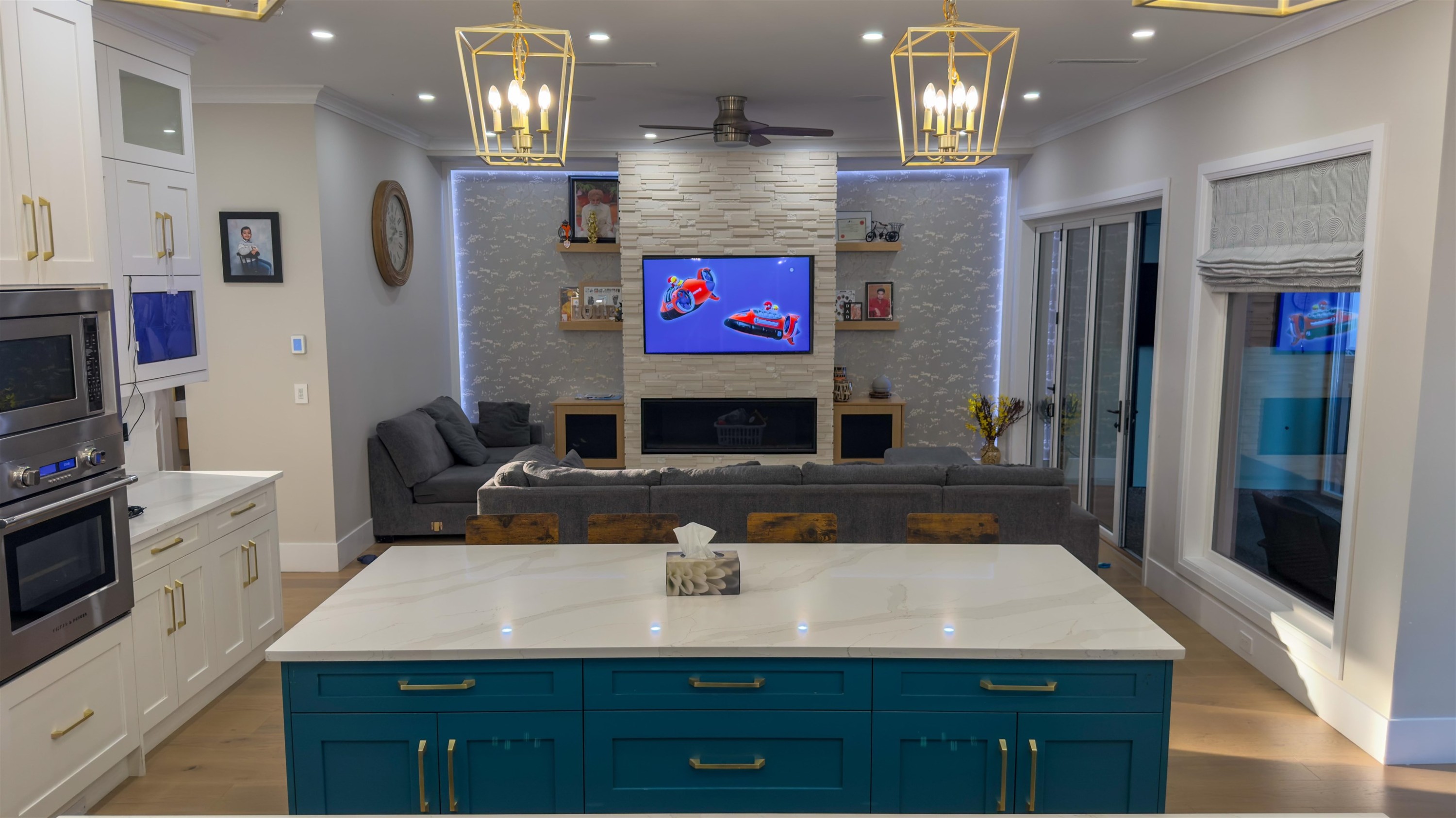 









6816


147

Street,
Surrey,




BC
V3S 2B1

