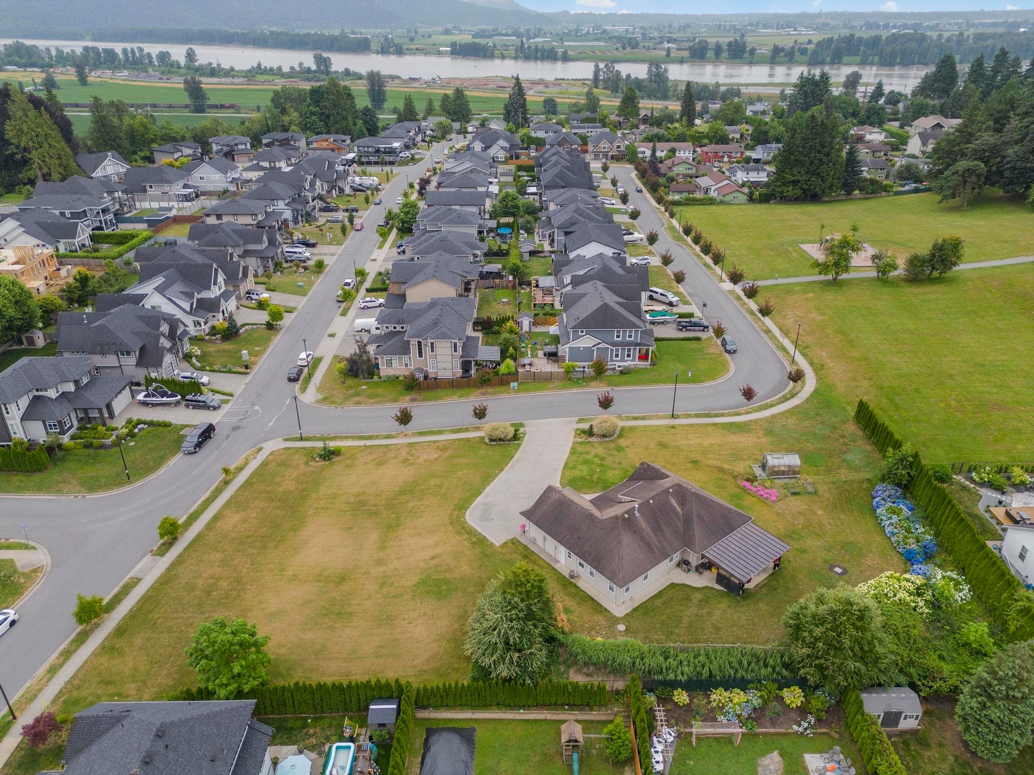 









8455


Jack

Crescent,
Mission,




BC
V2V 6S6

