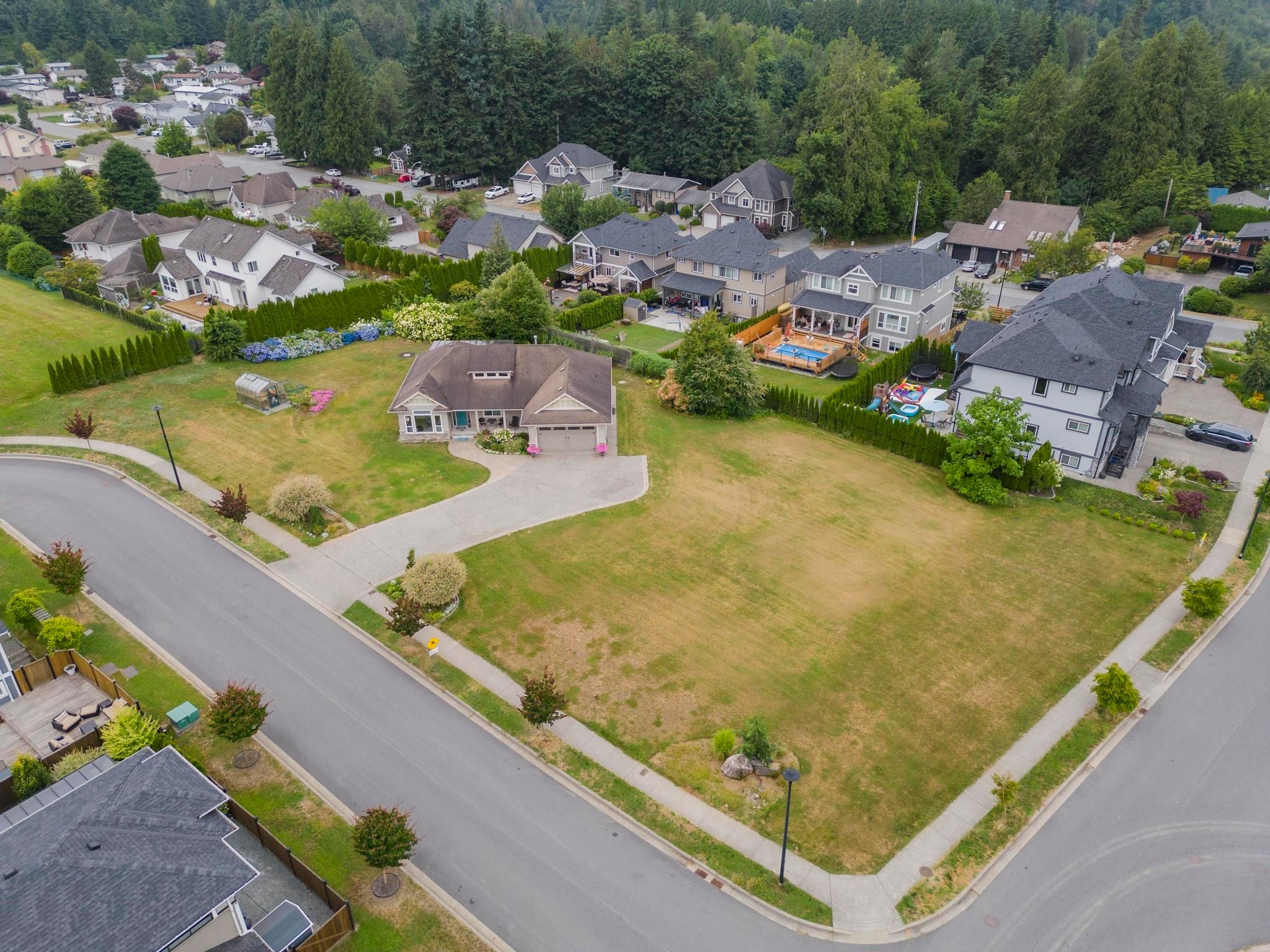 









8455


Jack

Crescent,
Mission,




BC
V2V 6S6

