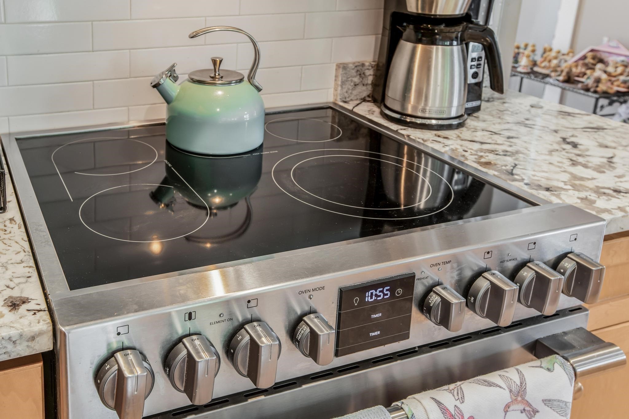 









8455


Jack

Crescent,
Mission,




BC
V2V 6S6

