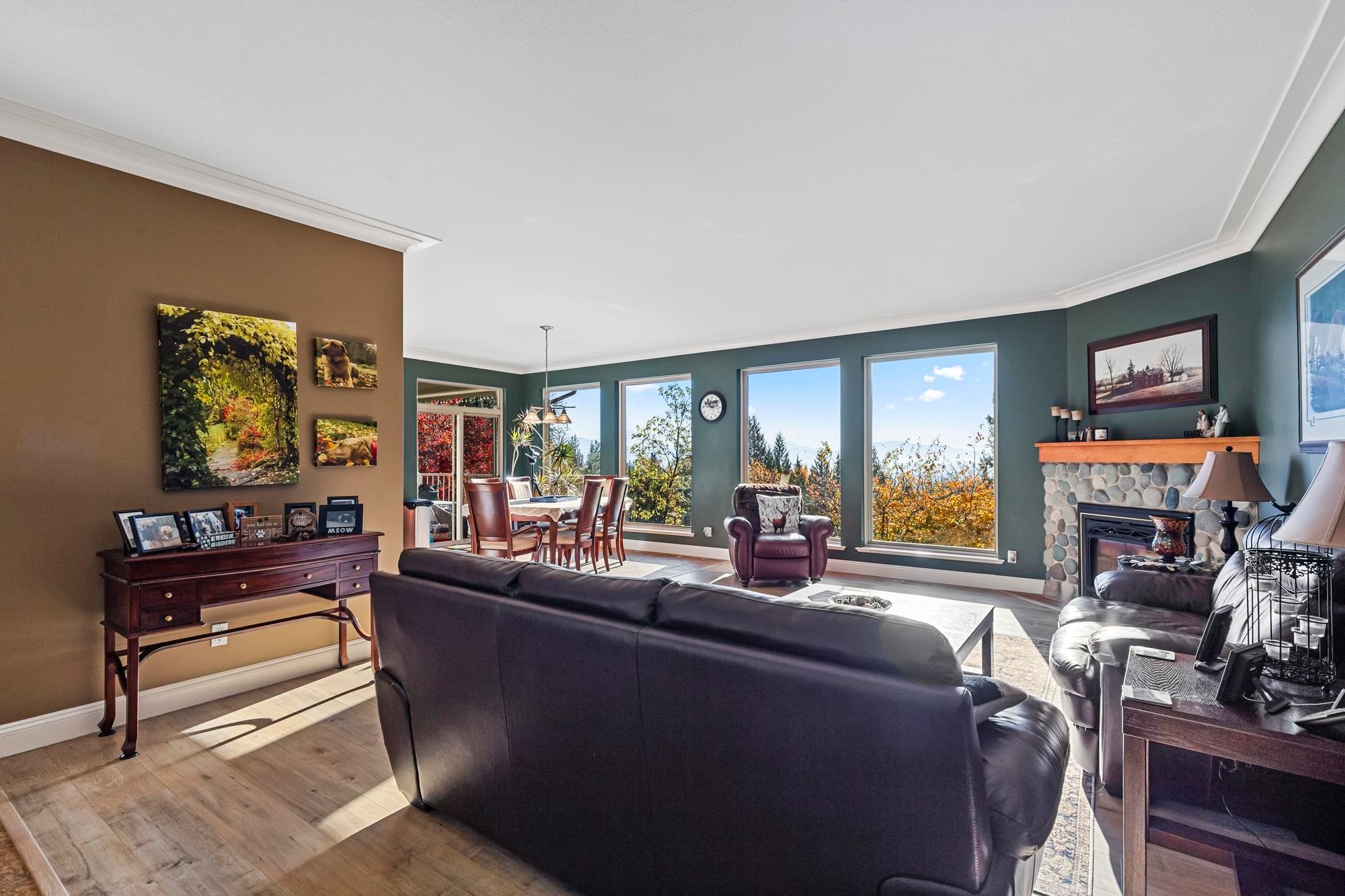 









31730


Viewcrest

Avenue,
Mission,




BC
V4S 1E7

