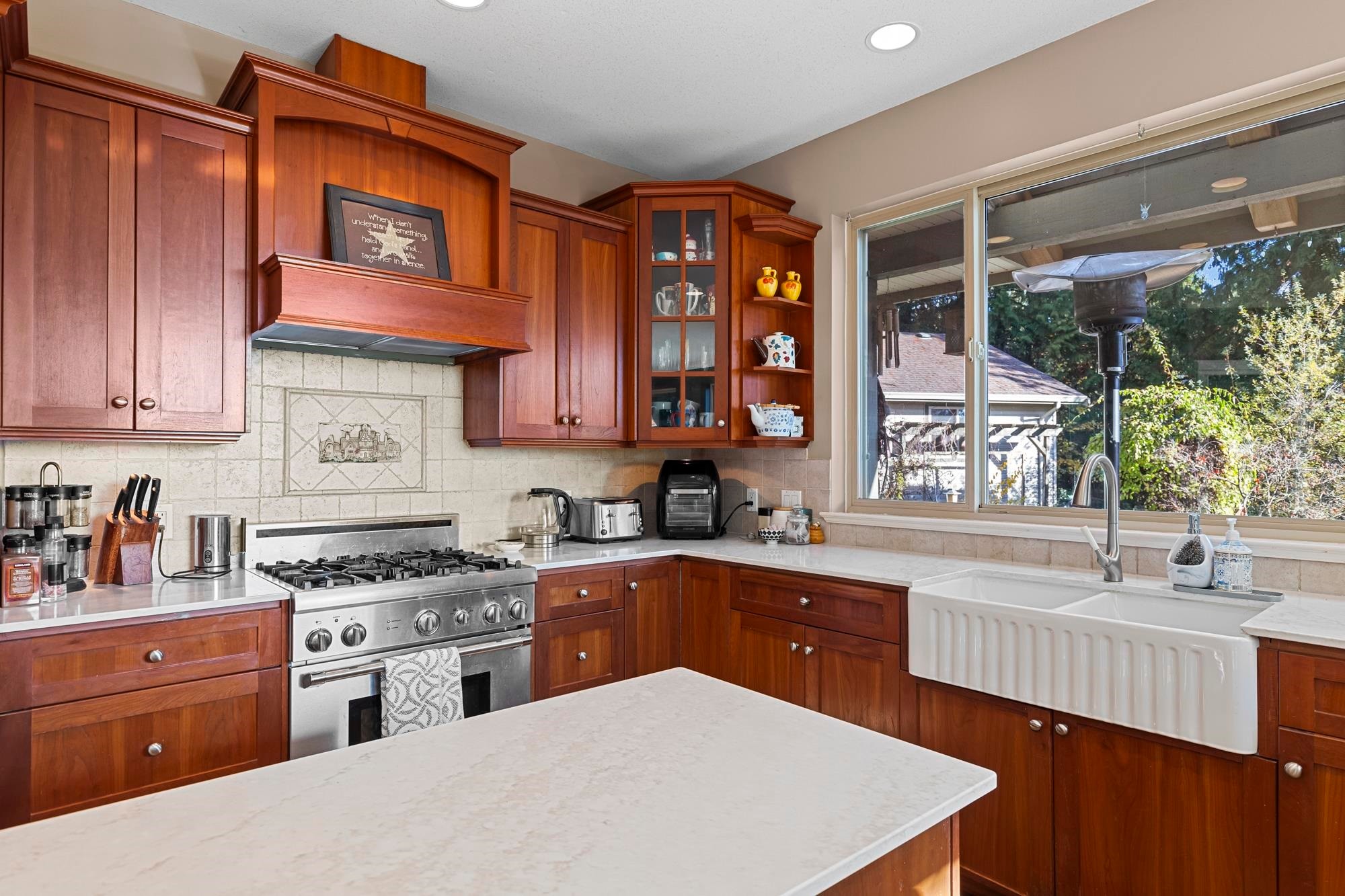 









31730


Viewcrest

Avenue,
Mission,




BC
V4S 1E7

