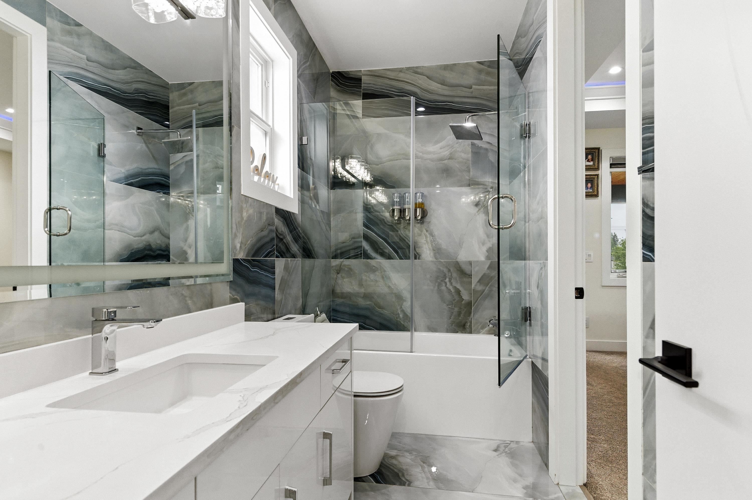 









2245


Beaver

Street,
Abbotsford,




BC
V2T 3C9

