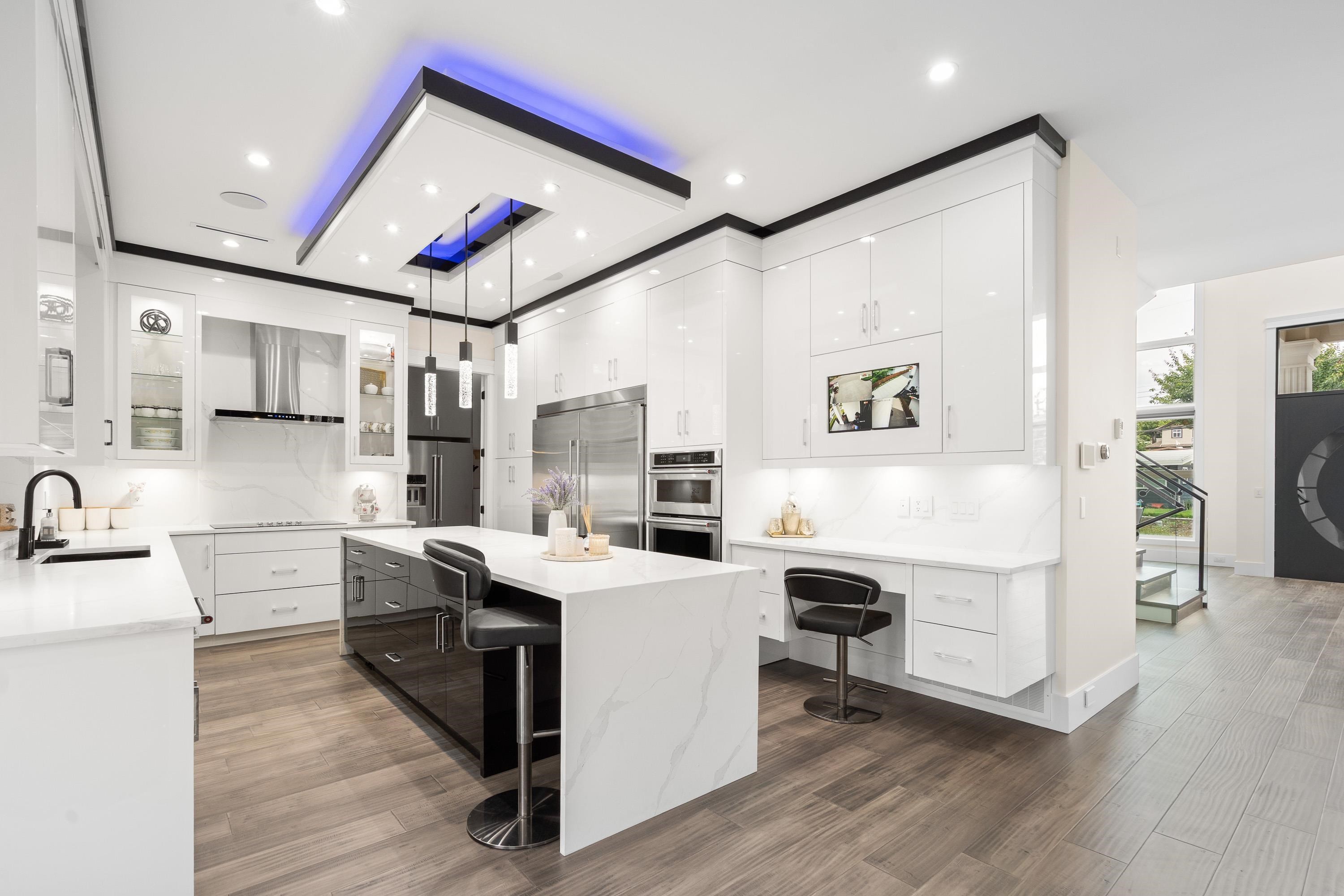 









2245


Beaver

Street,
Abbotsford,




BC
V2T 3C9

