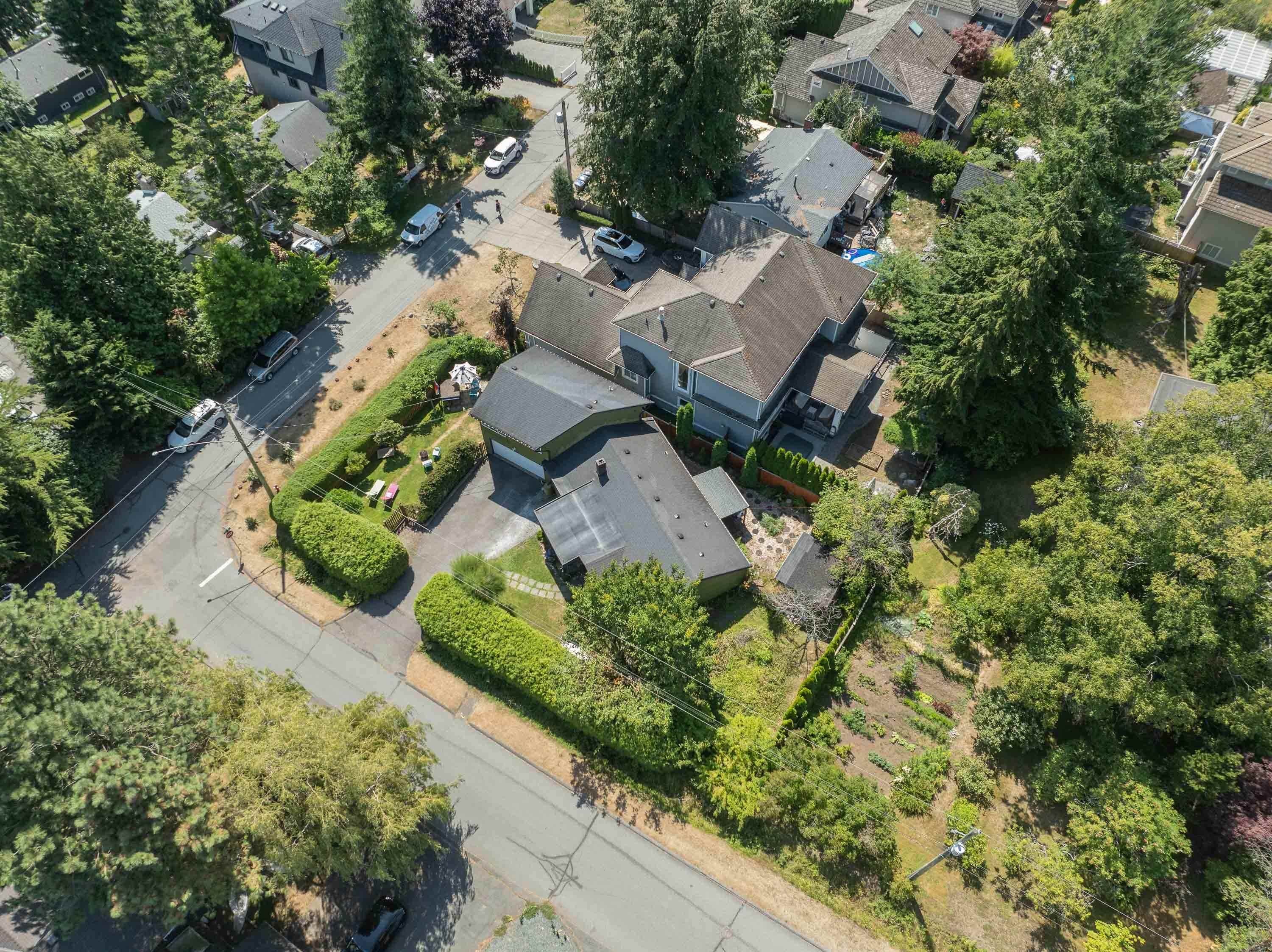 









13195


14

Avenue,
Surrey,




BC
V4A 1G6

