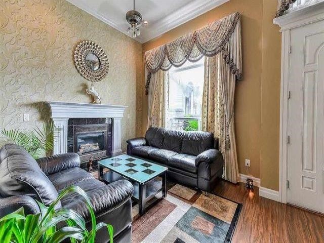 









14681


78

Avenue,
Surrey,




BC
V3S 2T4

