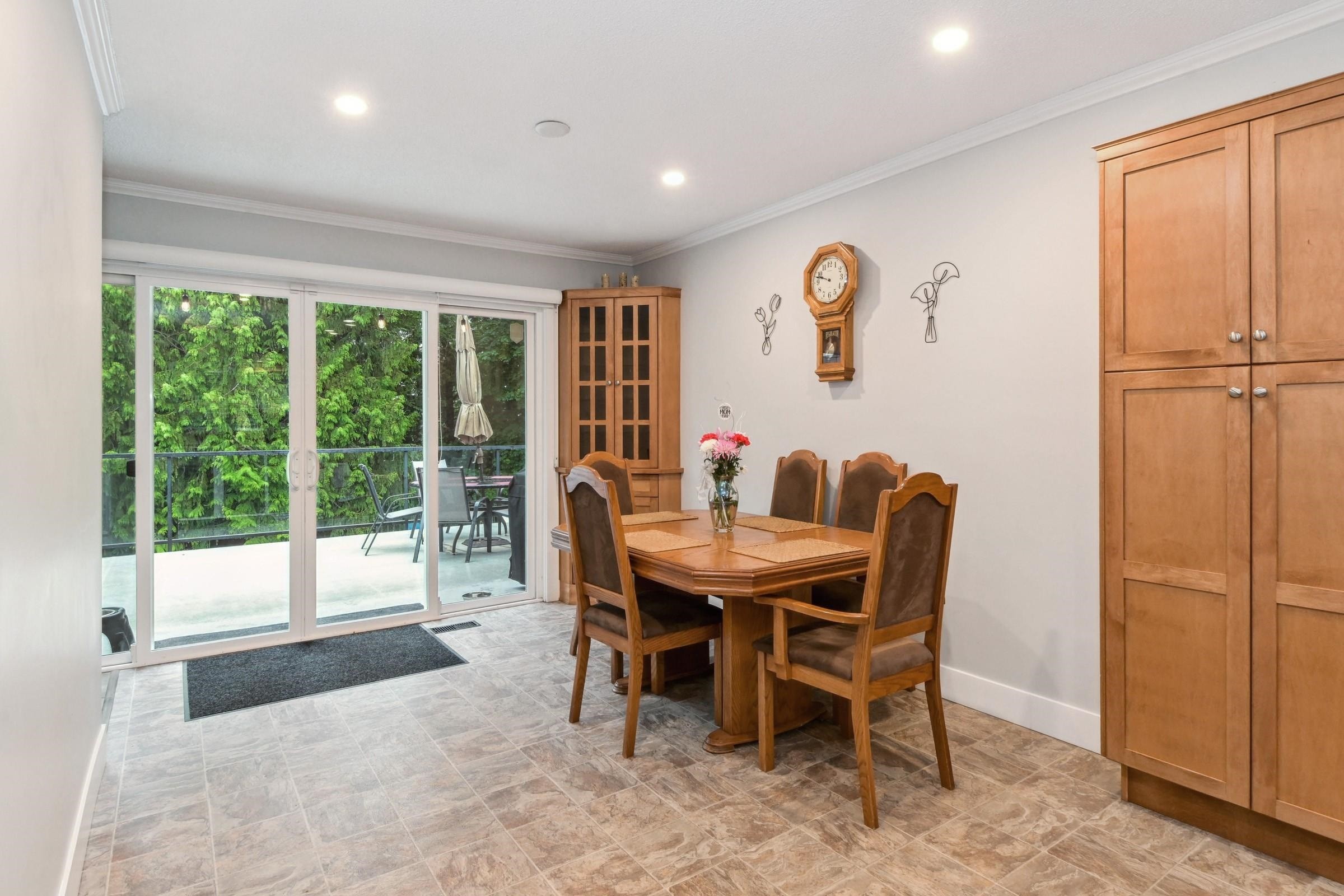 









2739


Sheffield

Way,
Abbotsford,




BC
V2S 4B7


