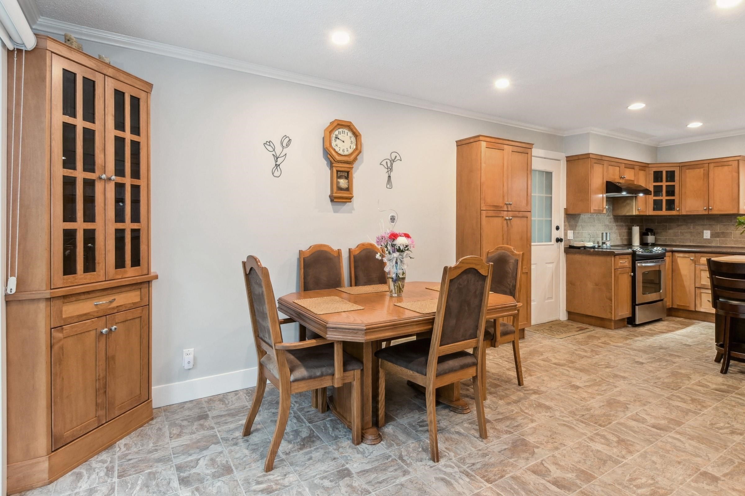 









2739


Sheffield

Way,
Abbotsford,




BC
V2S 4B7

