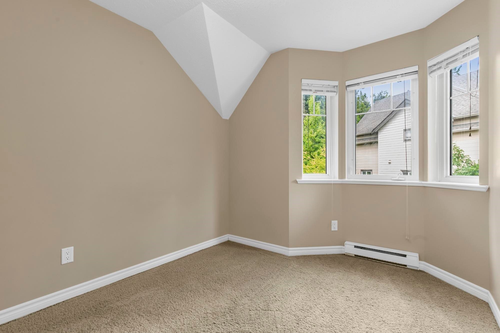 









32501


Fraser

Crescent, 2,
Mission,




BC
V2V 1C5

