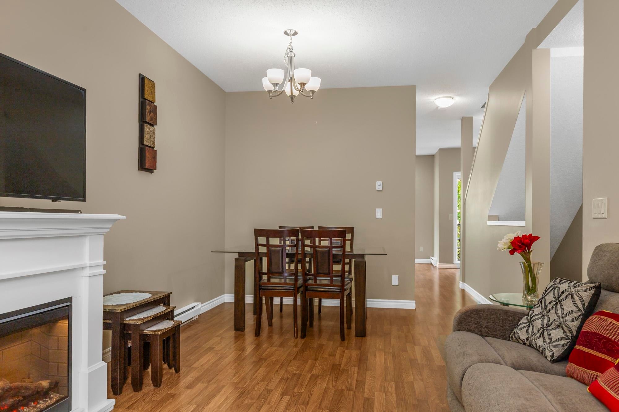 









32501


Fraser

Crescent, 2,
Mission,




BC
V2V 1C5

