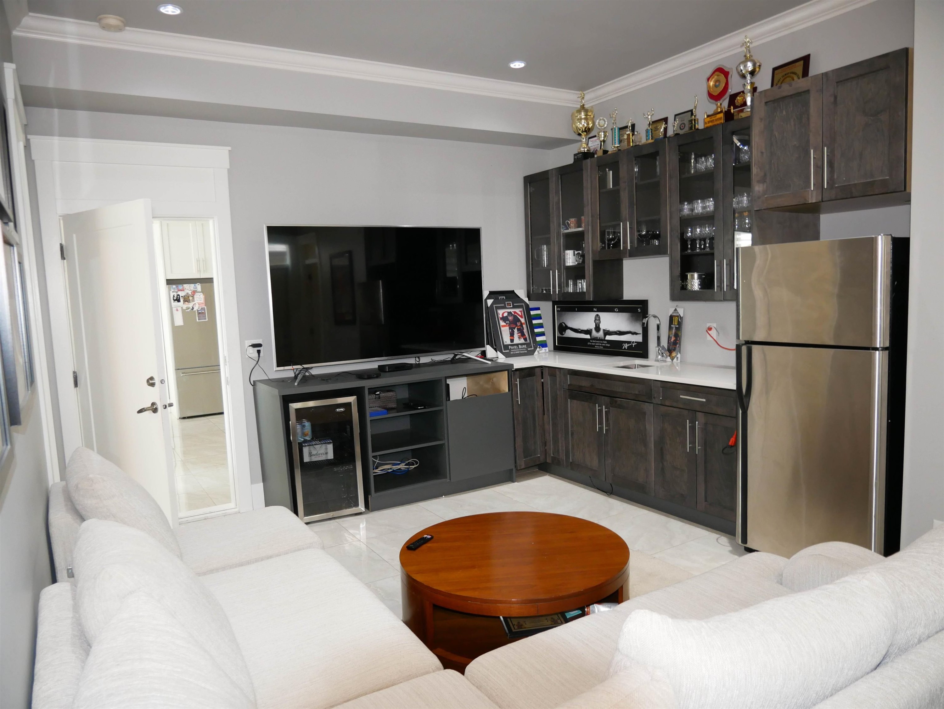 









3171


Engineer

Crescent,
Abbotsford,




BC
V4X 0A7

