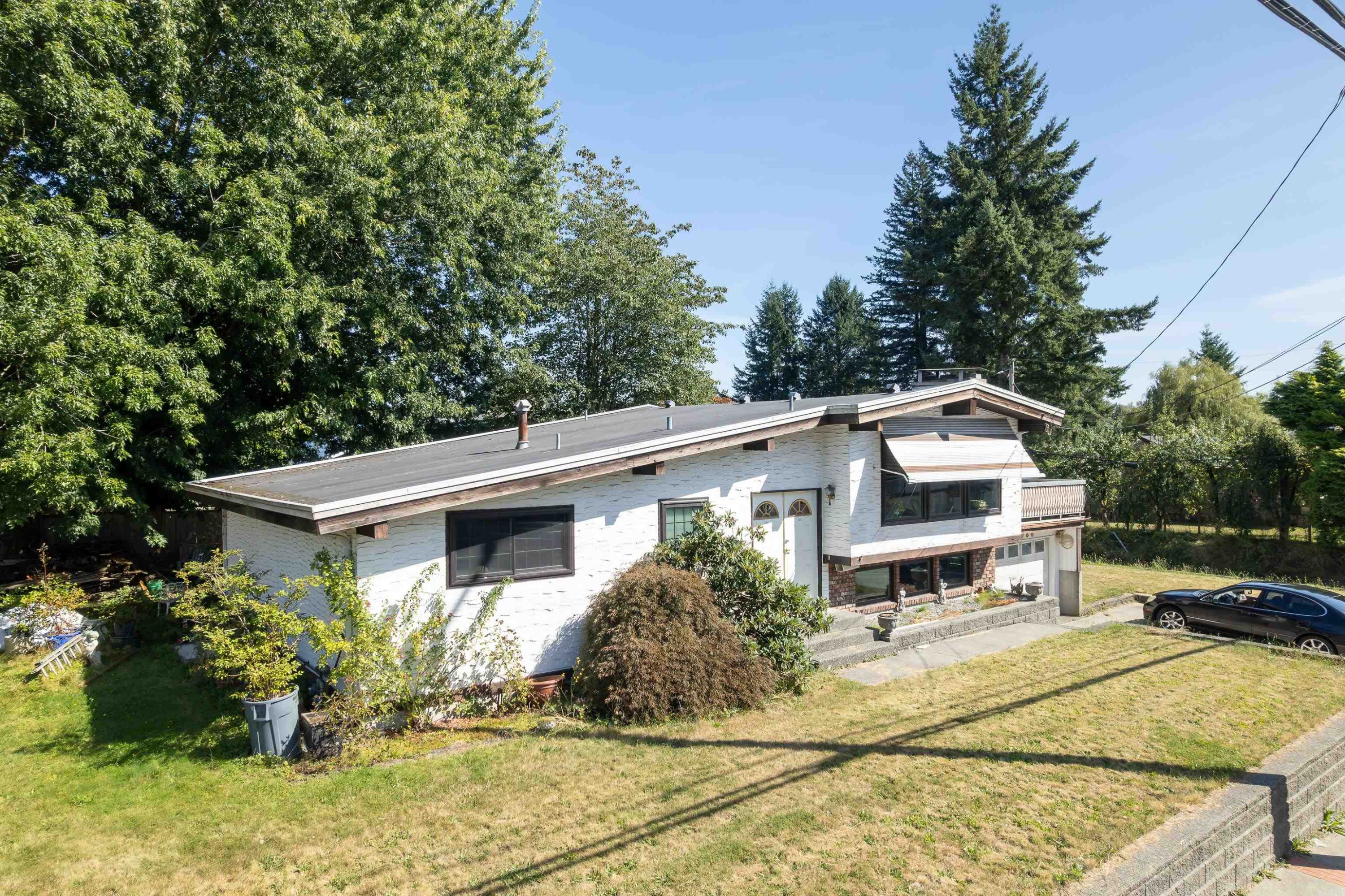 









8086


Cedar

Street,
Mission,




BC
V2V 3N3

