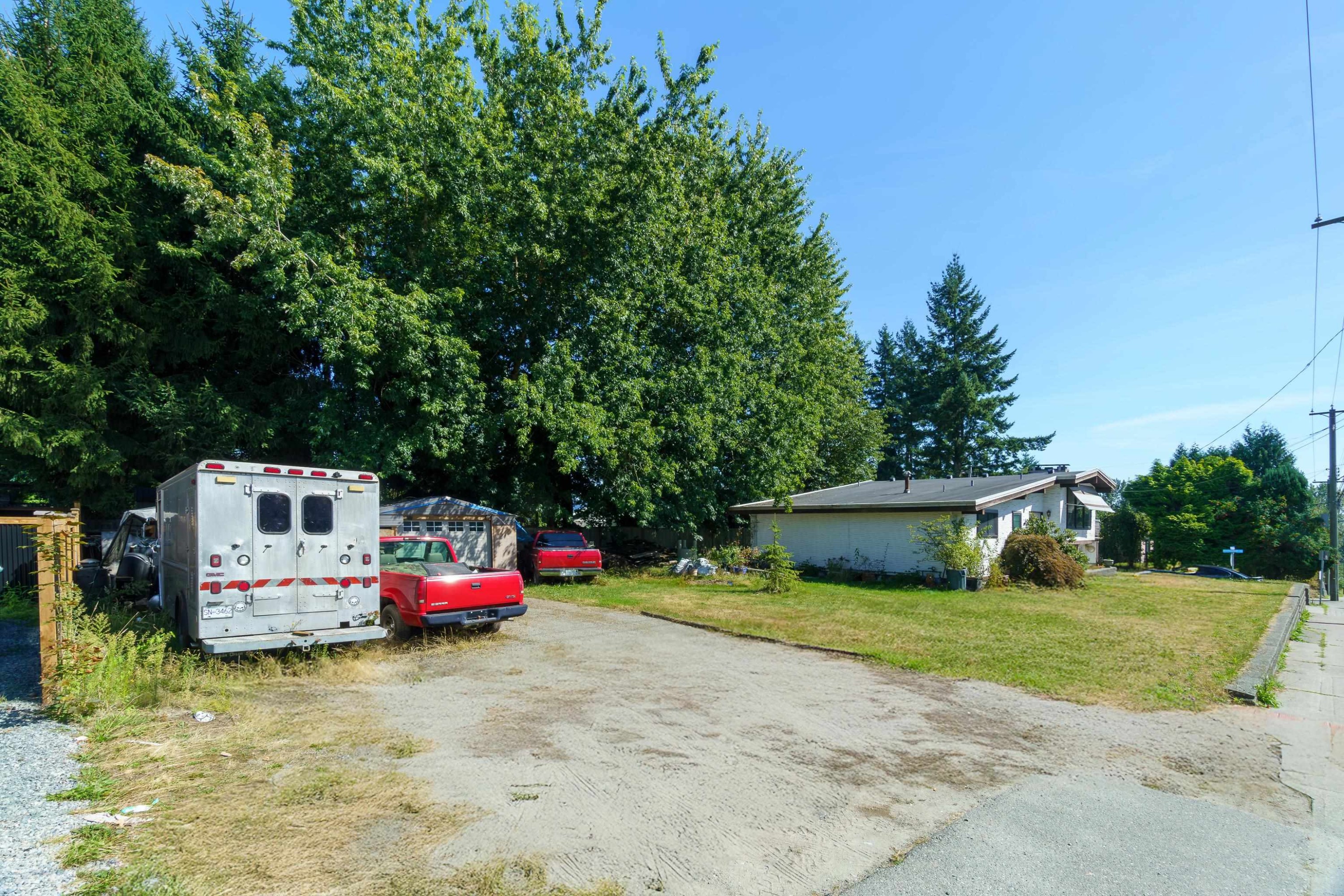 









8086


Cedar

Street,
Mission,




BC
V2V 3N3

