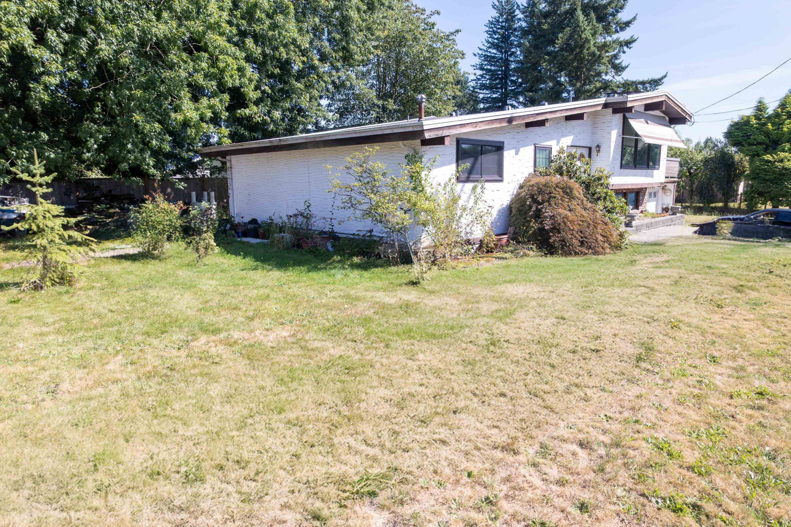 









8086


Cedar

Street,
Mission,




BC
V2V 3N3

