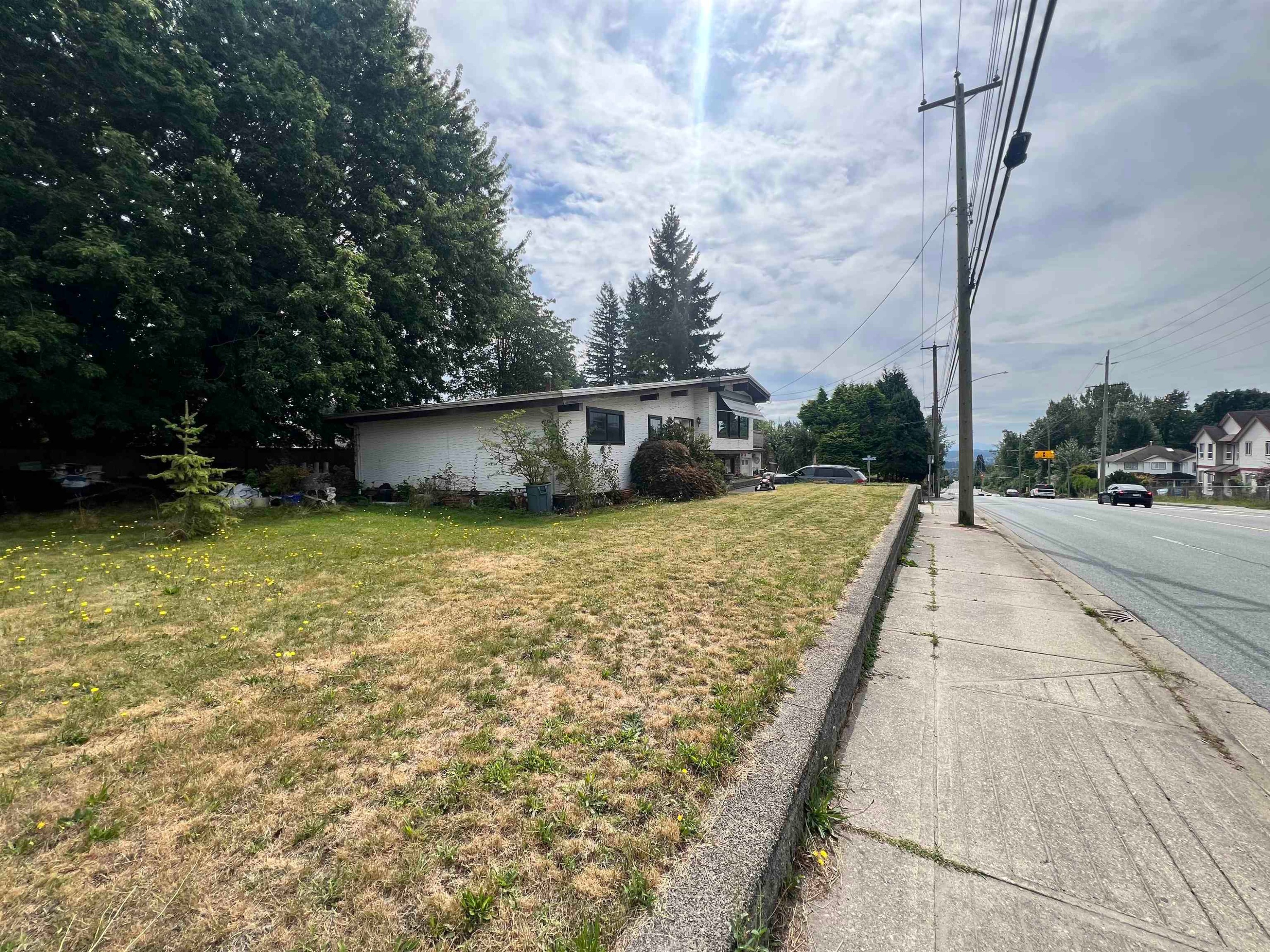 









8086


Cedar

Street,
Mission,




BC
V2V 3N3

