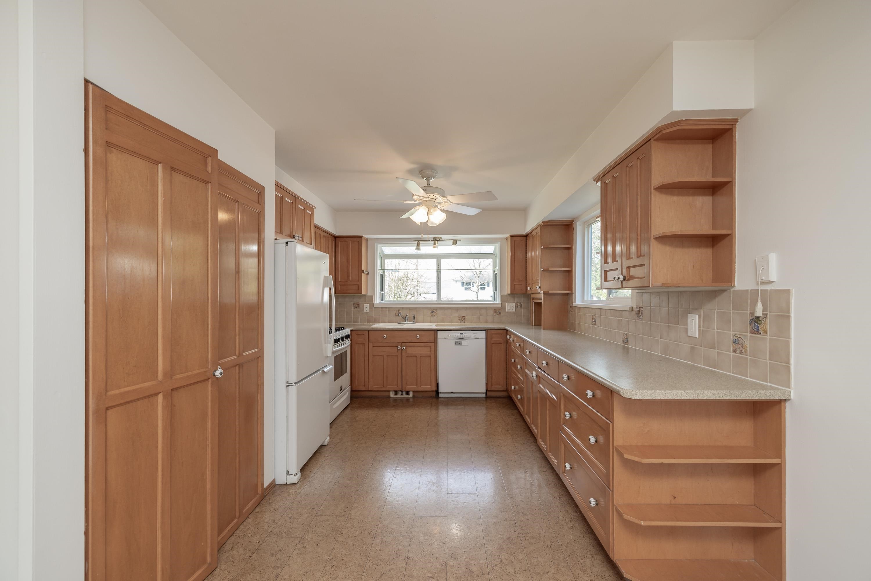 









4458


Benz

Crescent,
Langley,




BC
V2Z 1L5

