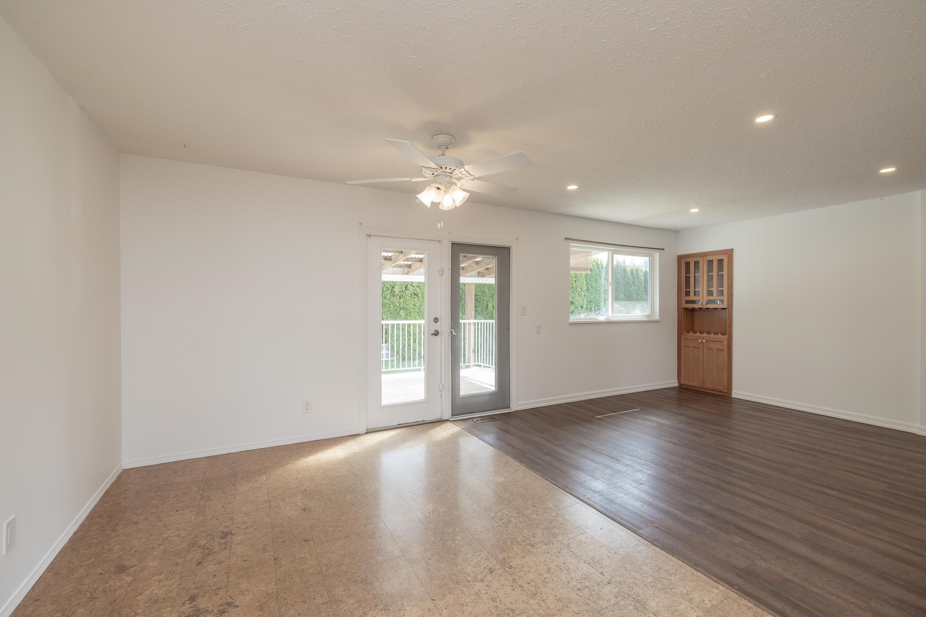 









4458


Benz

Crescent,
Langley,




BC
V2Z 1L5

