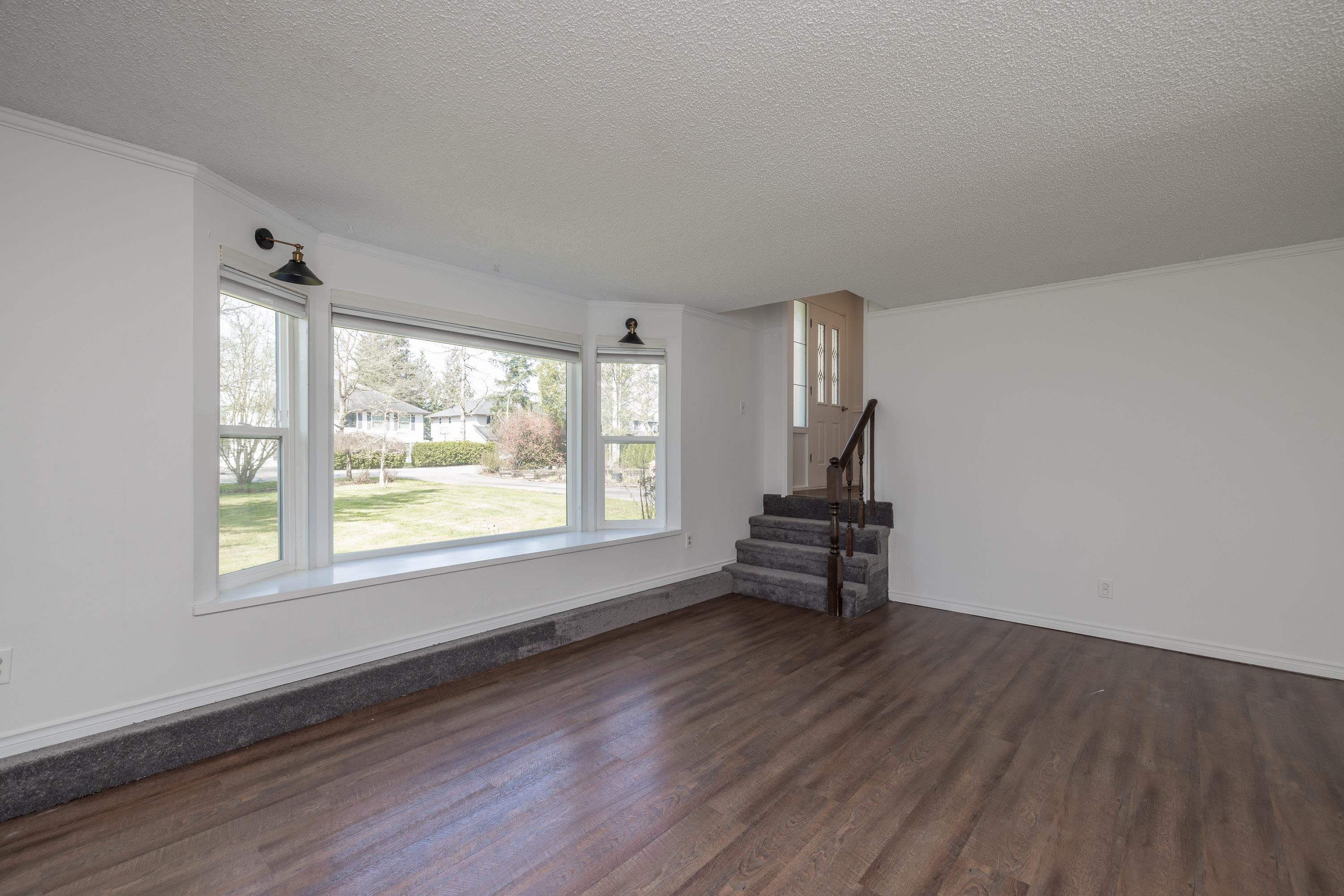 









4458


Benz

Crescent,
Langley,




BC
V2Z 1L5

