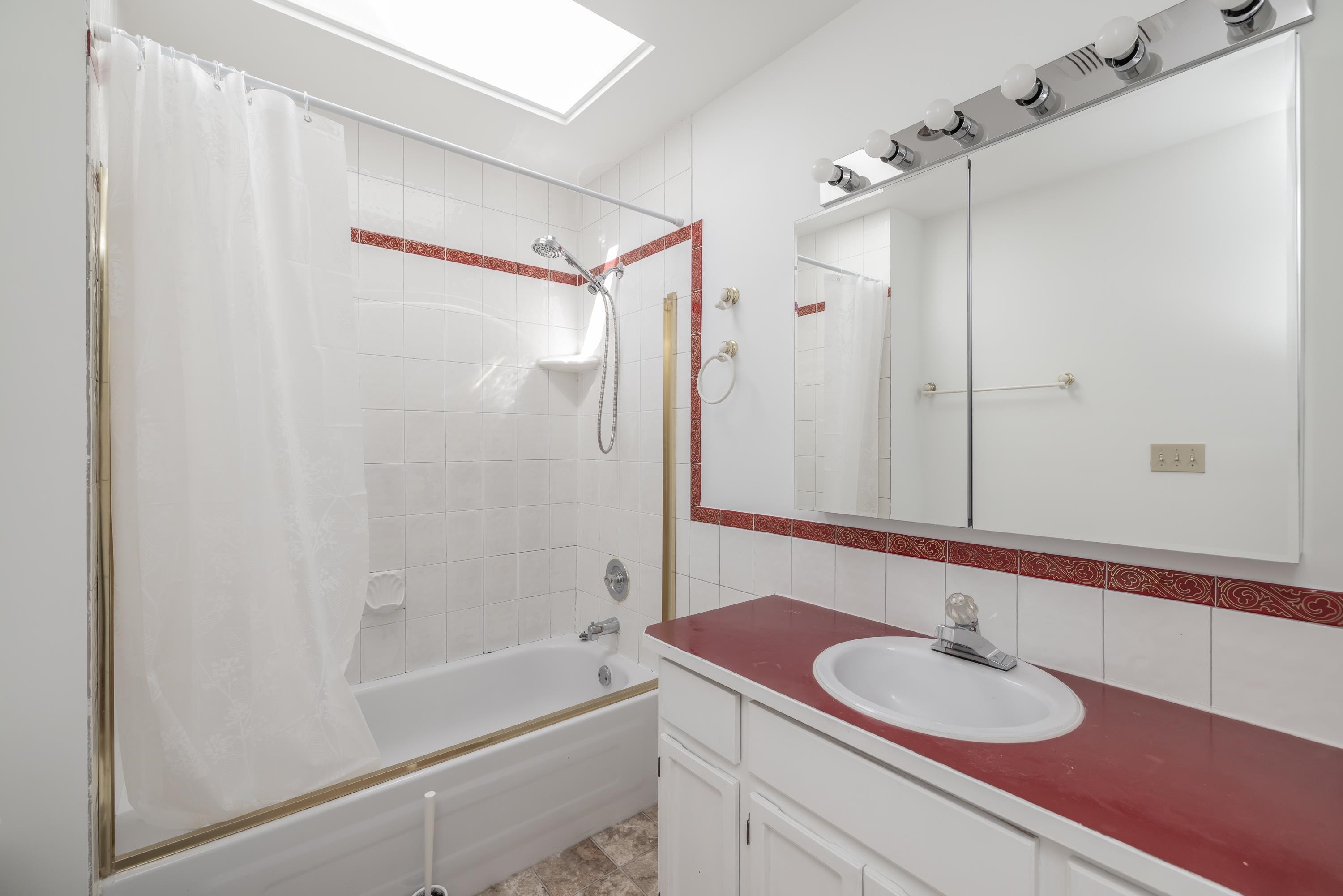 









4458


Benz

Crescent,
Langley,




BC
V2Z 1L5

