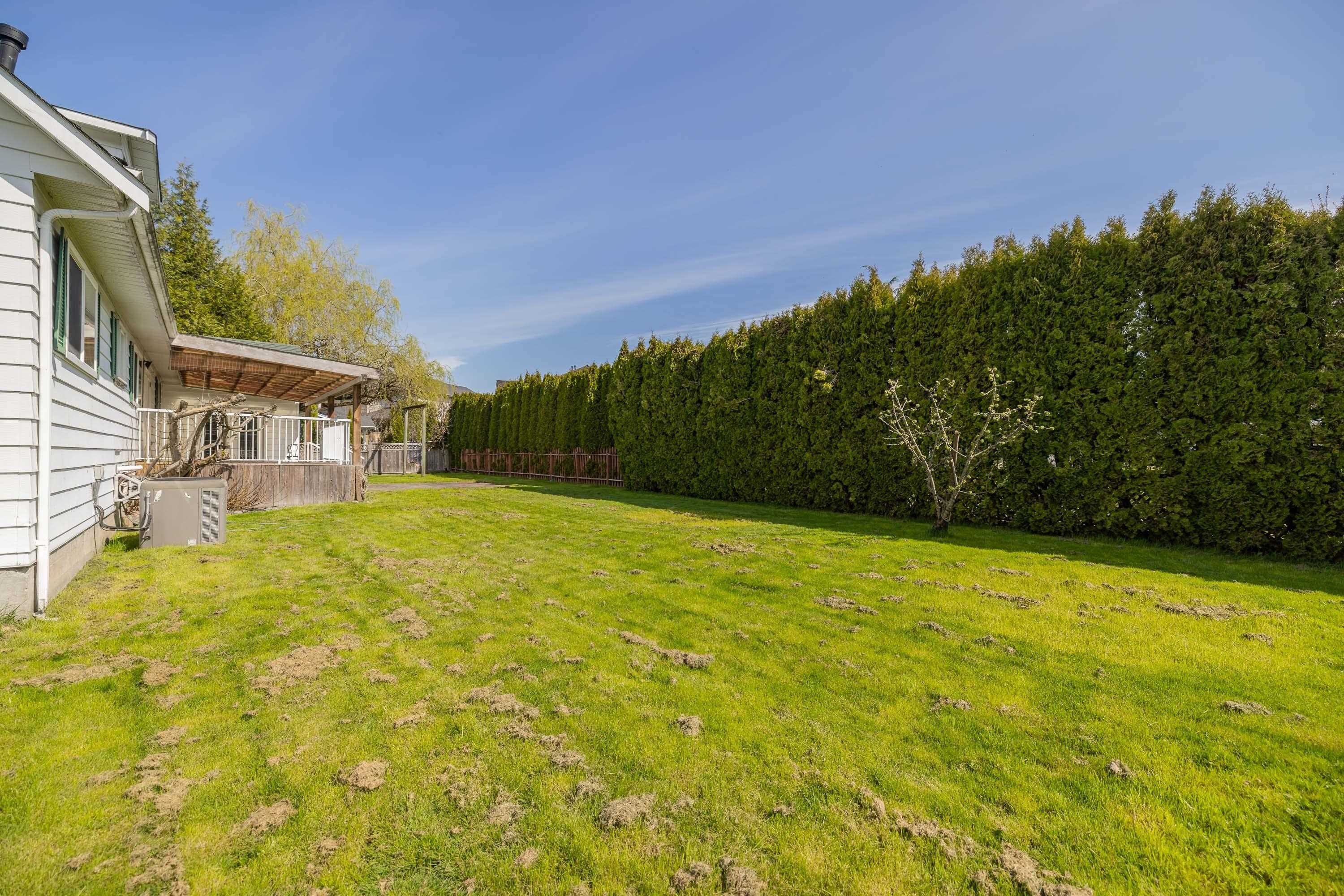 









4458


Benz

Crescent,
Langley,




BC
V2Z 1L5

