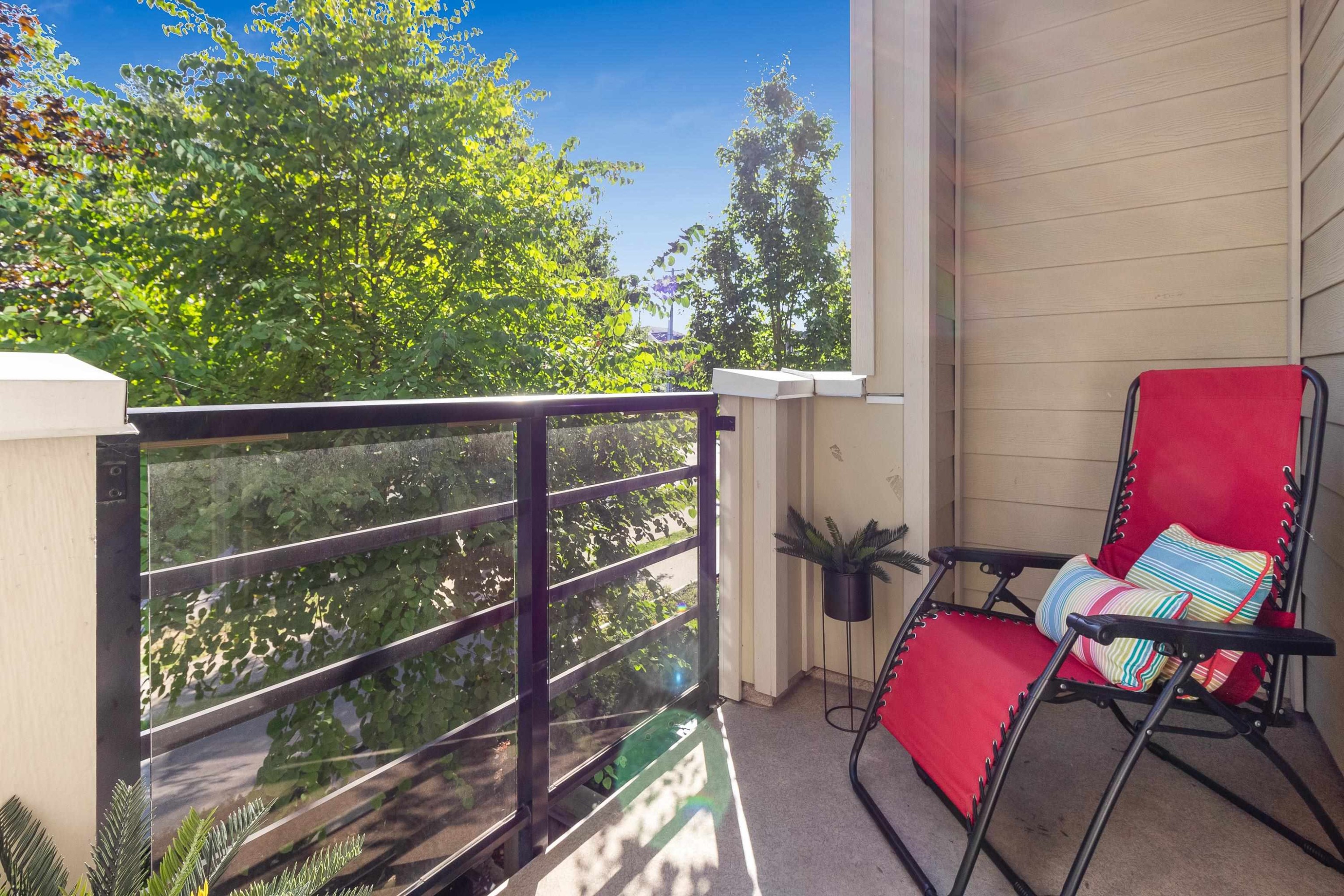 









14285


64

Avenue, 10,
Surrey,




BC
V3W 1Z2

