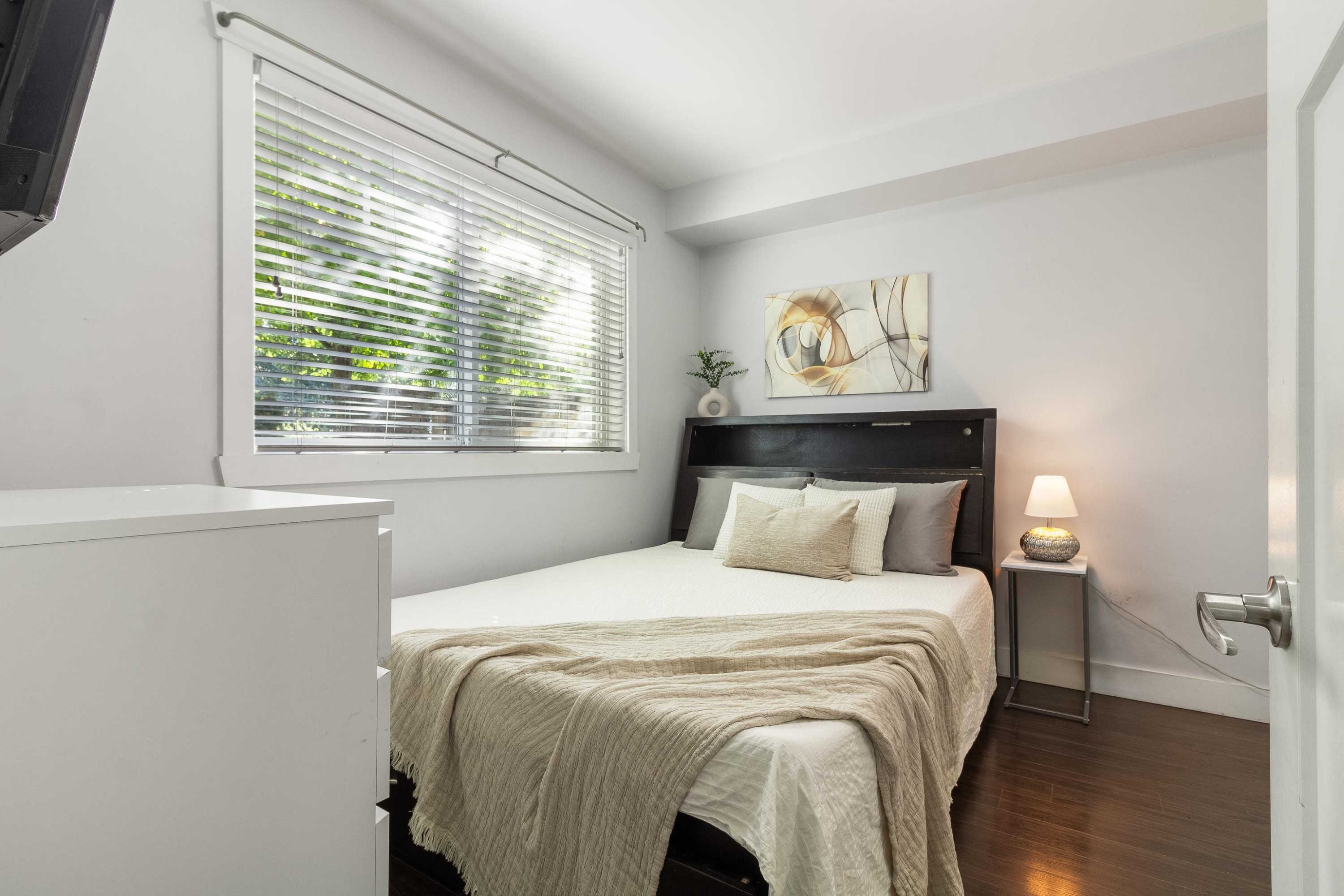 









14285


64

Avenue, 10,
Surrey,




BC
V3W 1Z2

