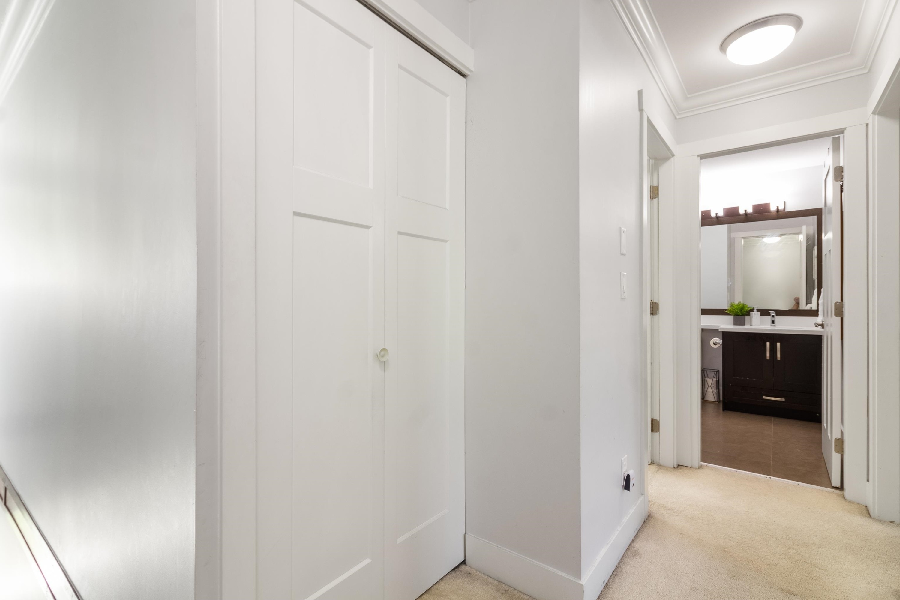 









14285


64

Avenue, 10,
Surrey,




BC
V3W 1Z2

