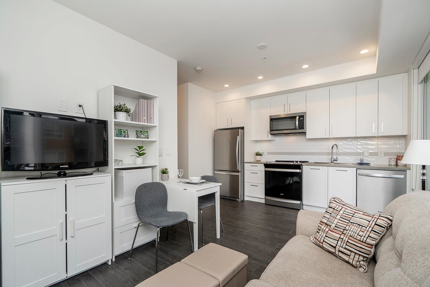 









20834


80

Avenue, 4XX,
Langley,




BC
V2Y 3M5

