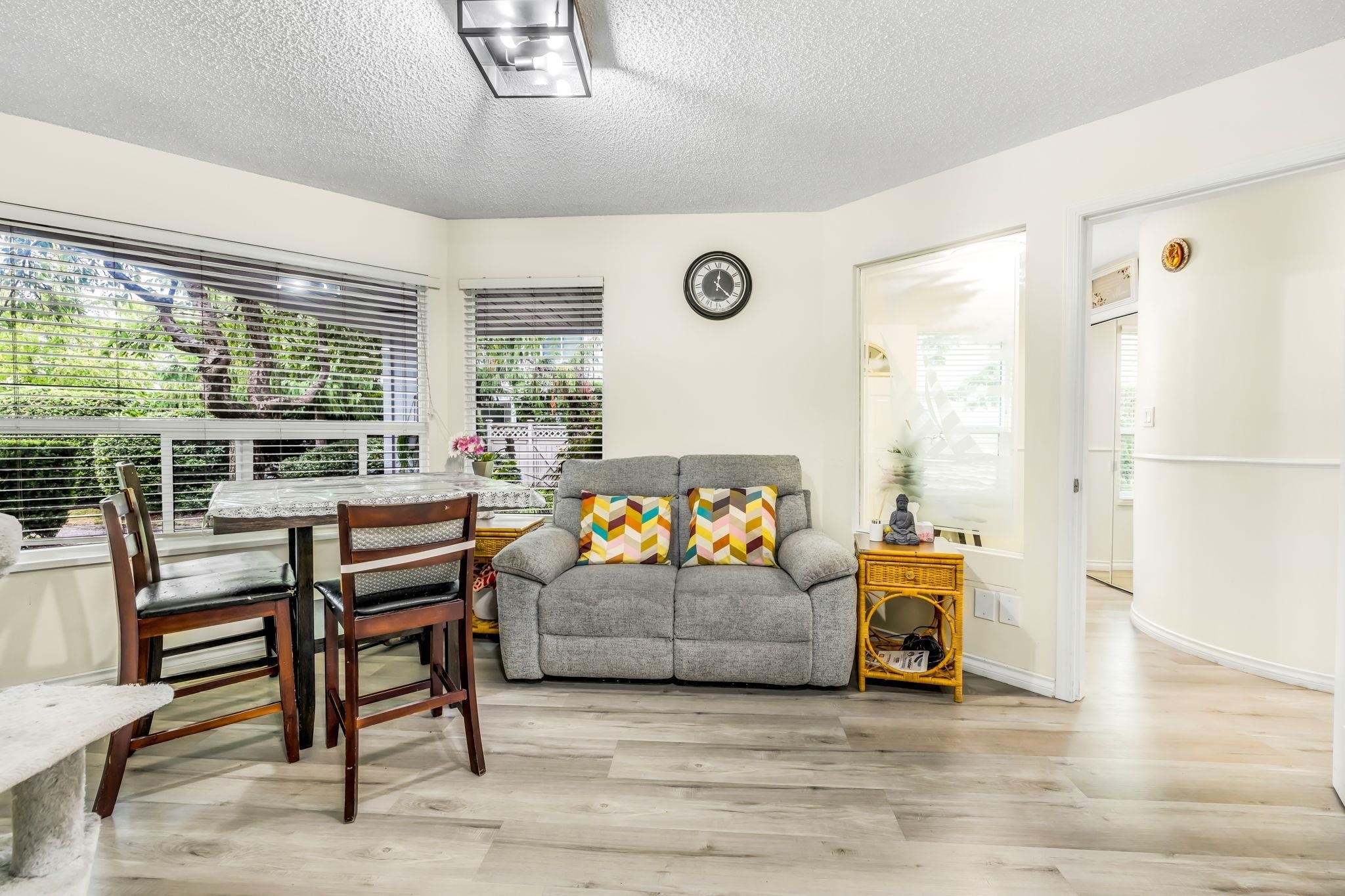 









6478


121

Street, 17,
Surrey,




BC
V3W 0Y5

