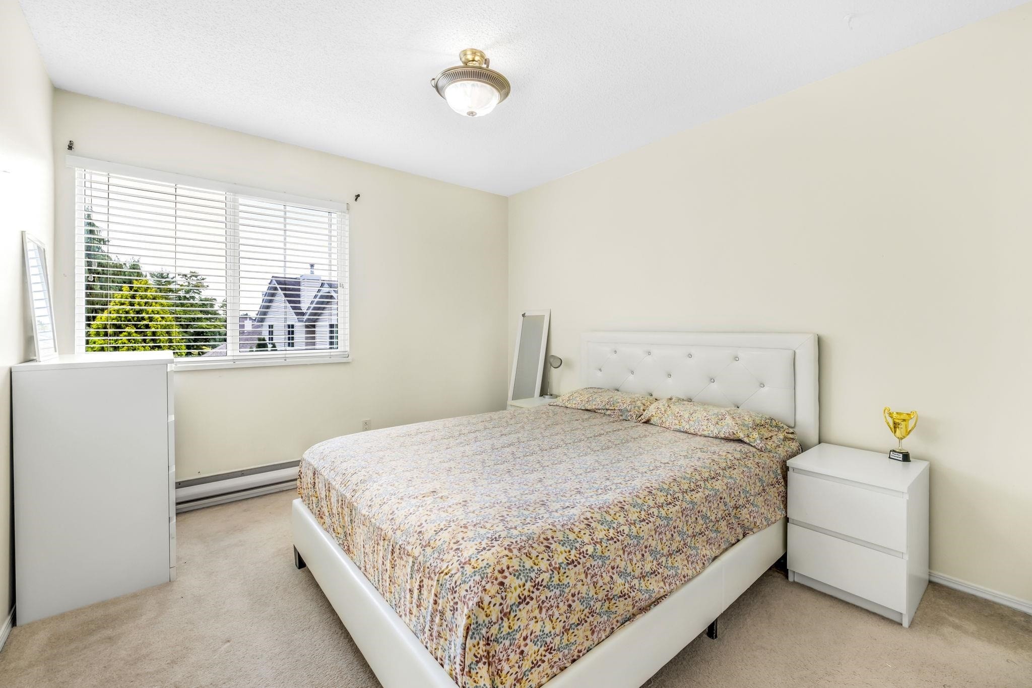 









6478


121

Street, 17,
Surrey,




BC
V3W 0Y5

