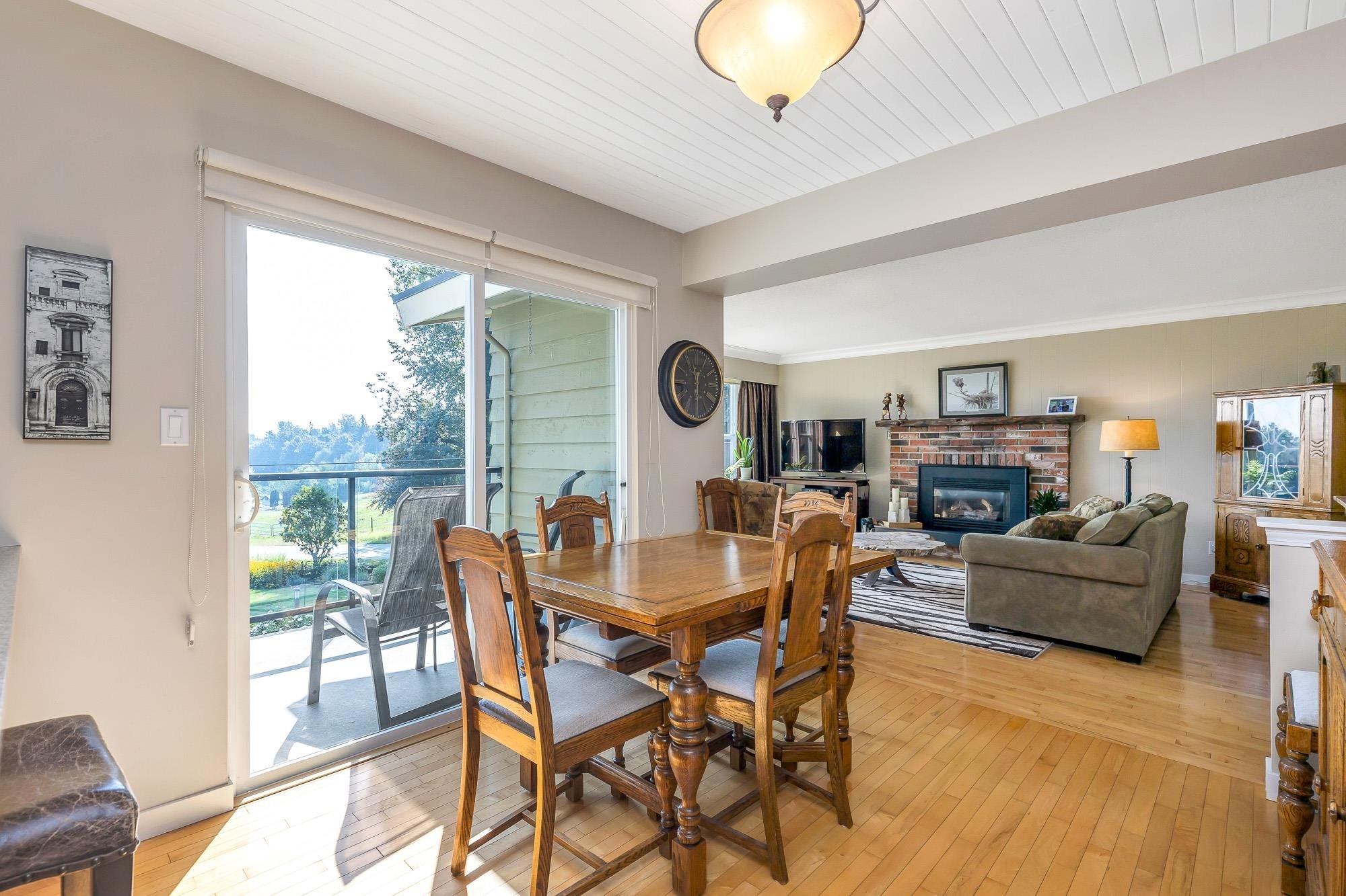 









29665


Glengarry

Avenue,
Abbotsford,




BC
V4X 1Z7

