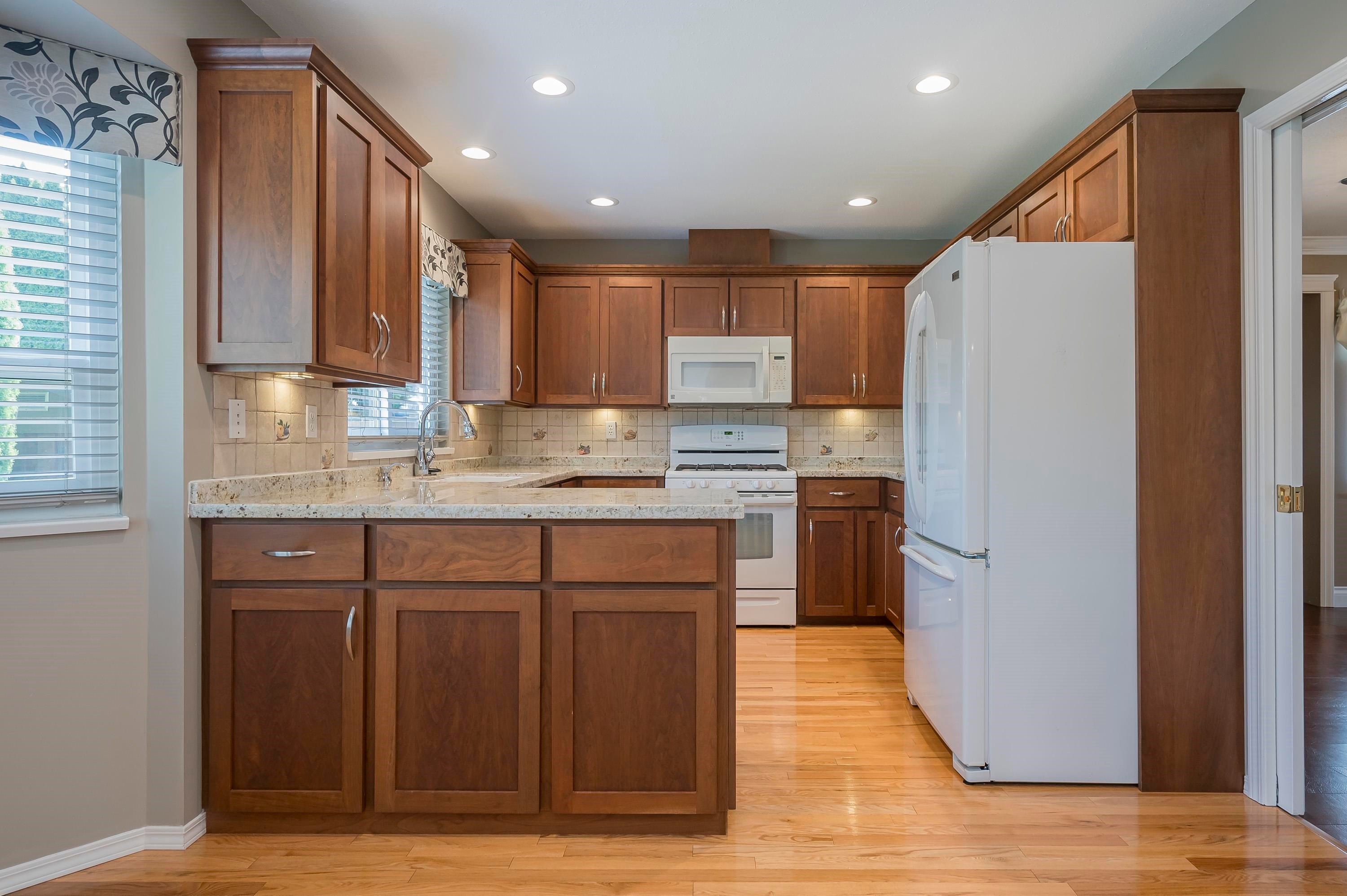 









3470


Chase

Street,
Abbotsford,




BC
V2T 5A9

