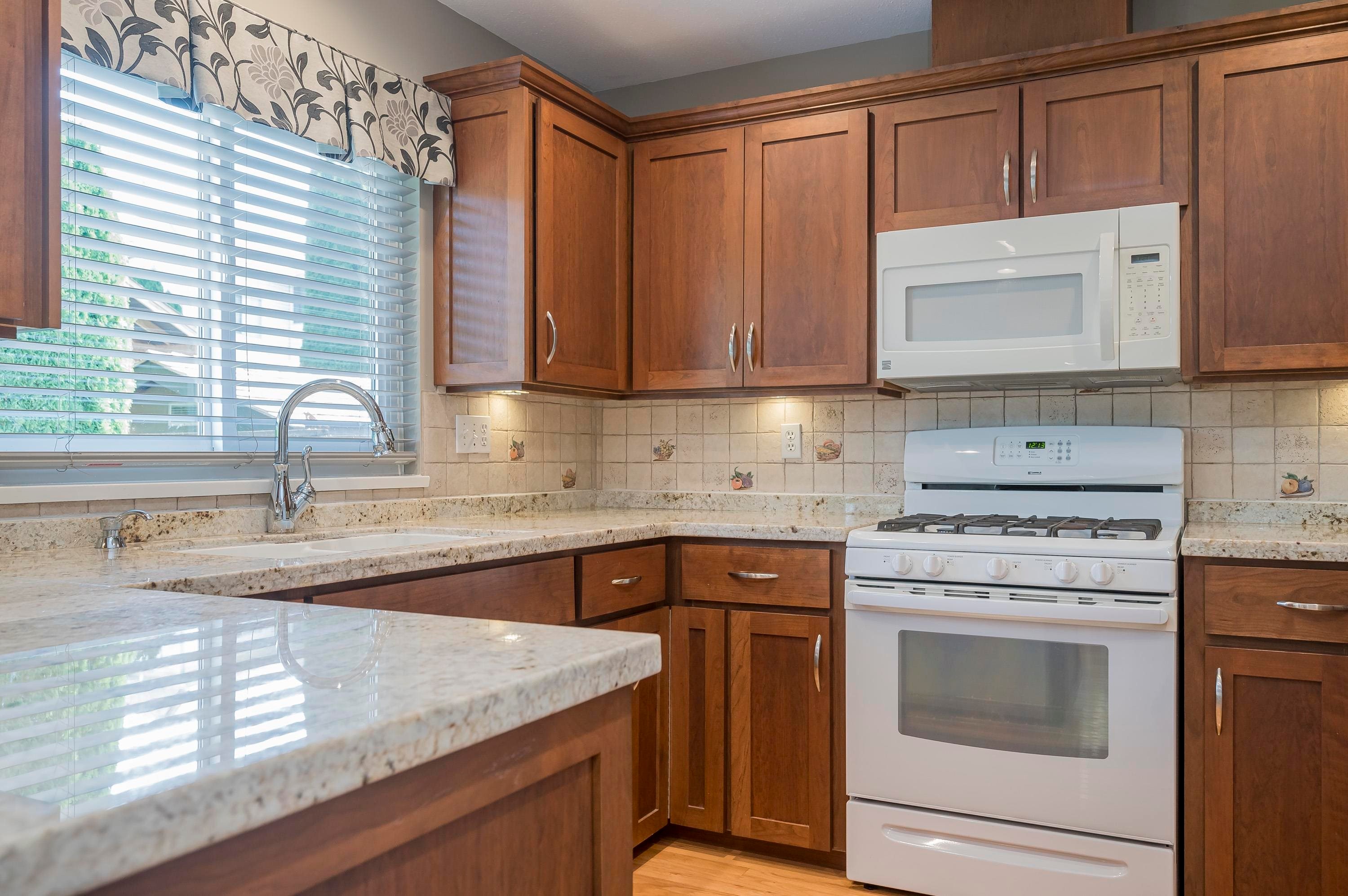 









3470


Chase

Street,
Abbotsford,




BC
V2T 5A9

