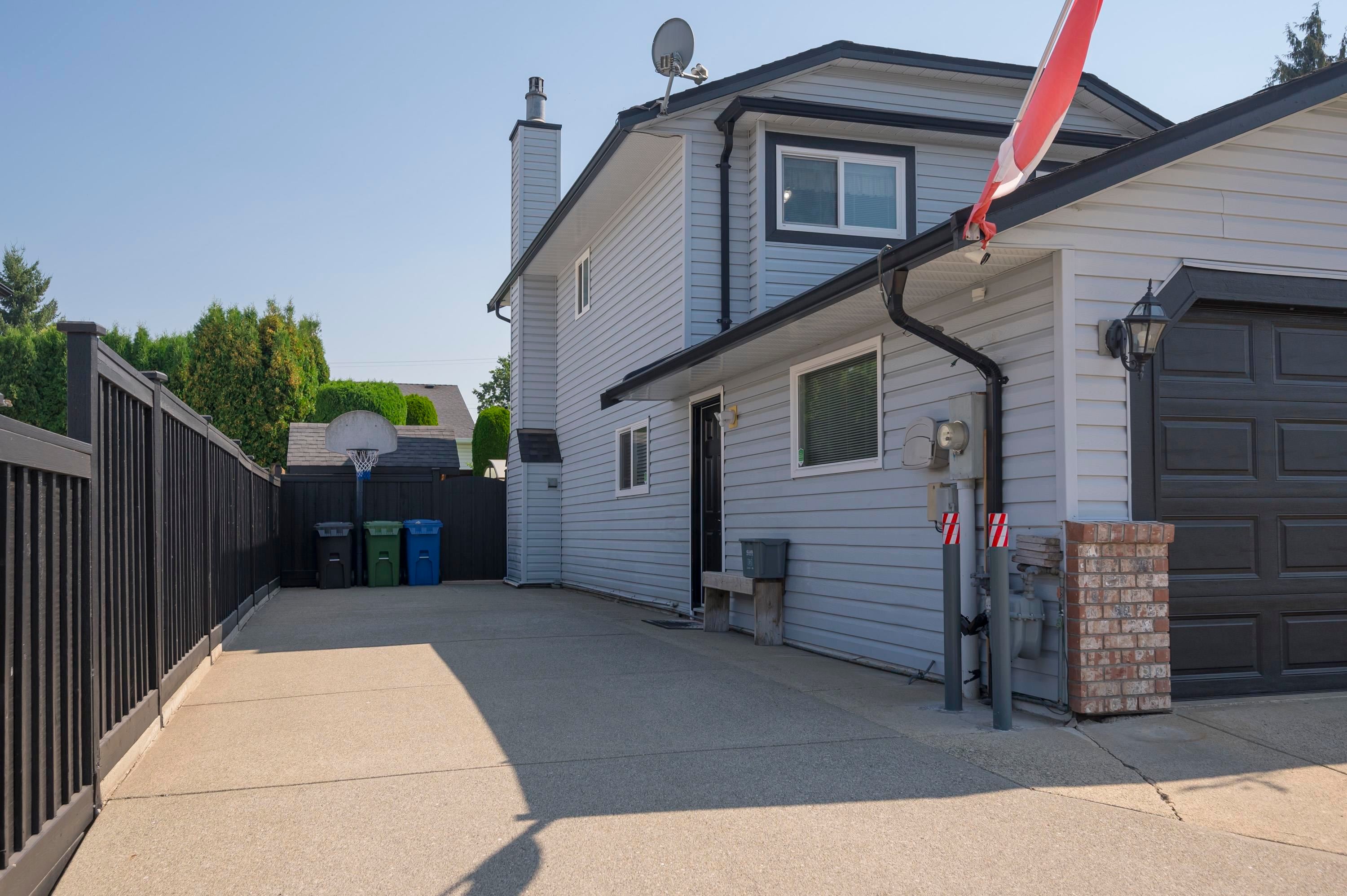 









3470


Chase

Street,
Abbotsford,




BC
V2T 5A9

