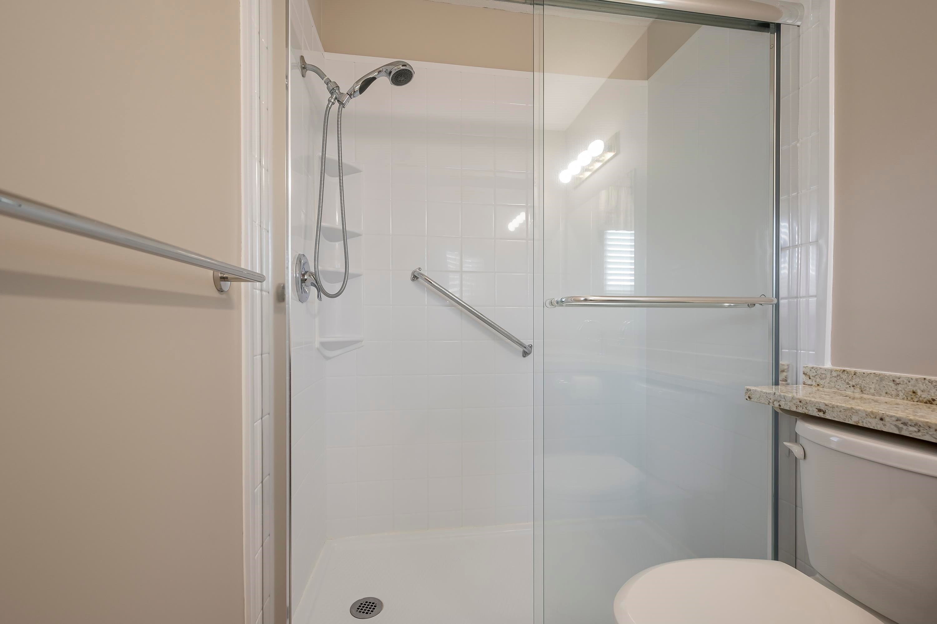 









3470


Chase

Street,
Abbotsford,




BC
V2T 5A9

