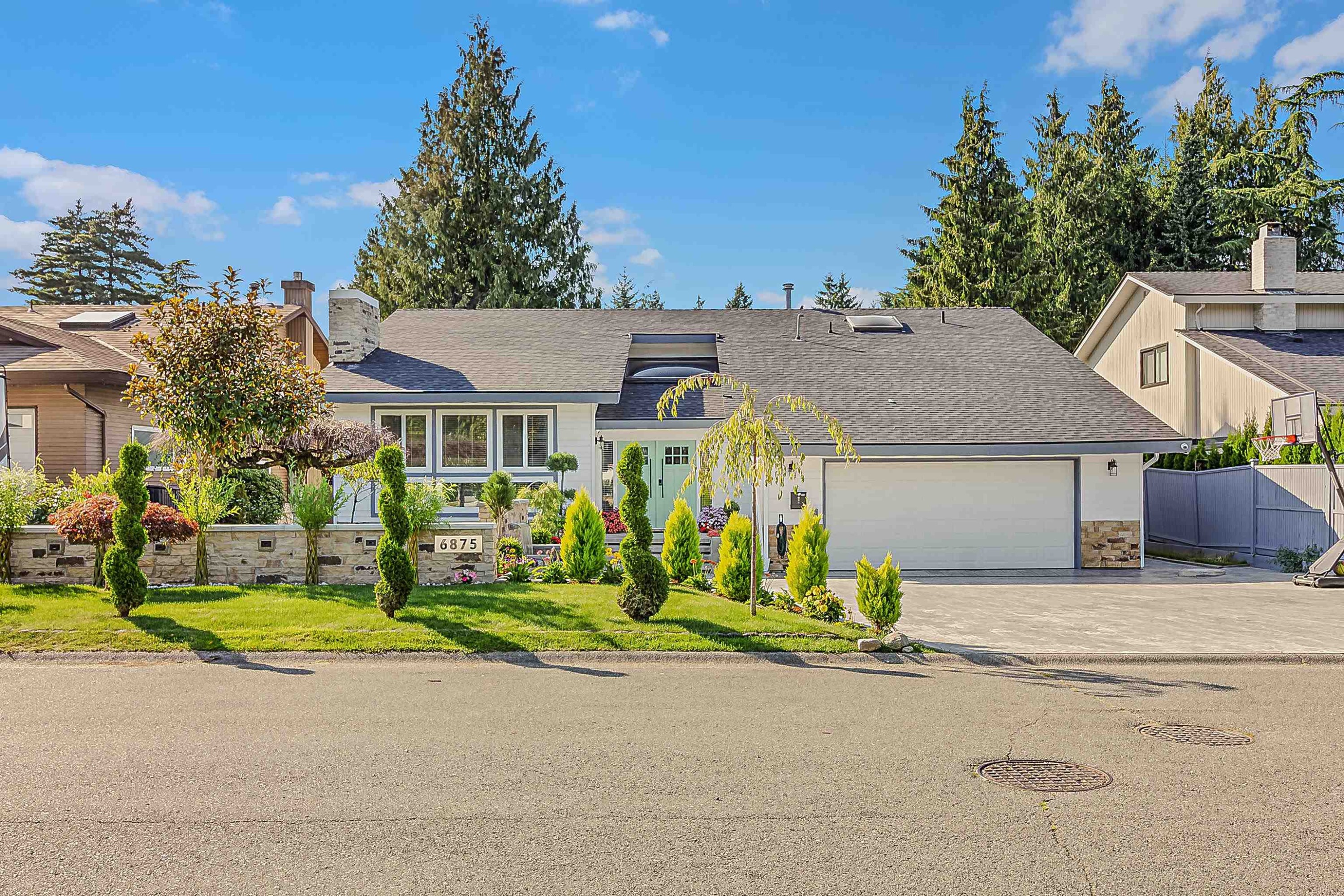 









6875


Rockford

Place,
Delta,




BC
V4E 2S5

