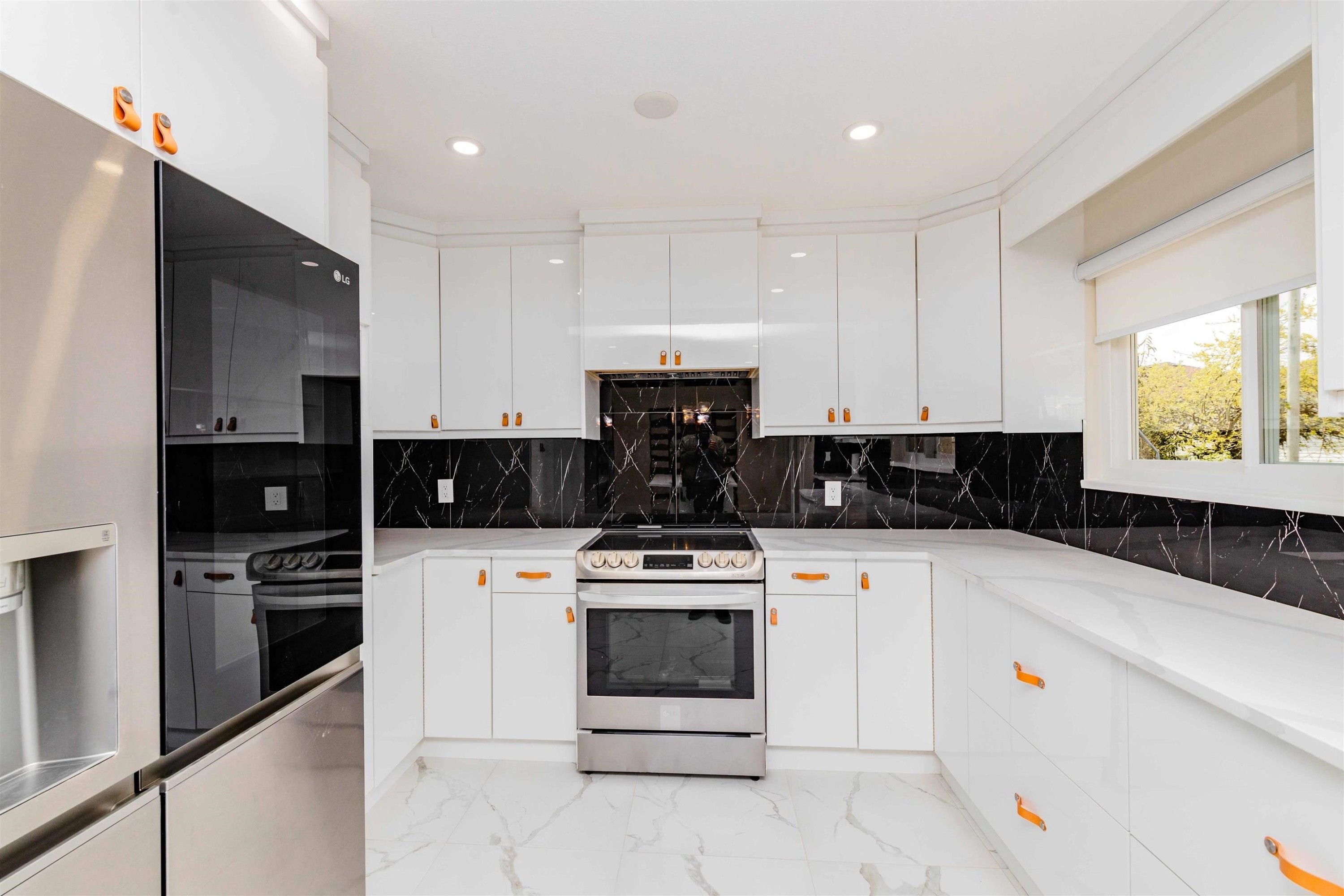 









3097


Goldfinch

Street,
Abbotsford,




BC
V2T 5J4

