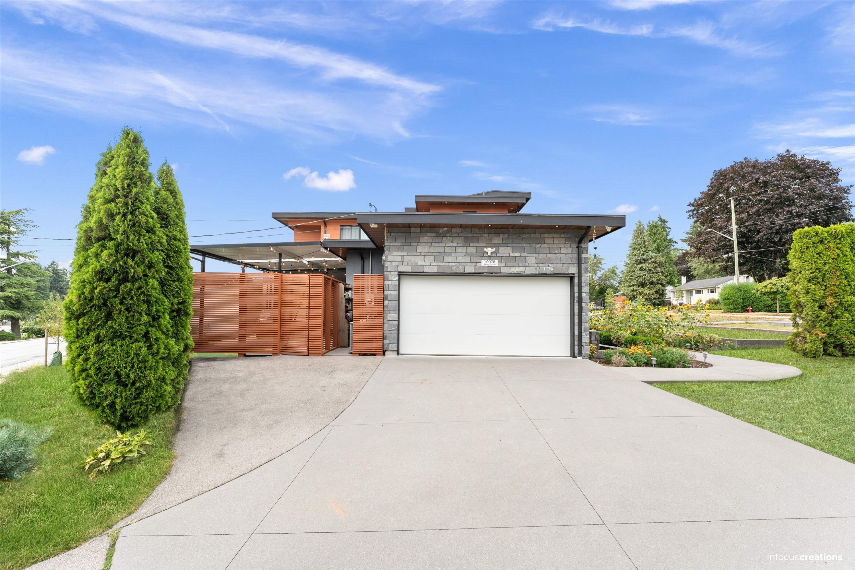 









10078


Mary

Drive,
Surrey,




BC
V3V 3B7

