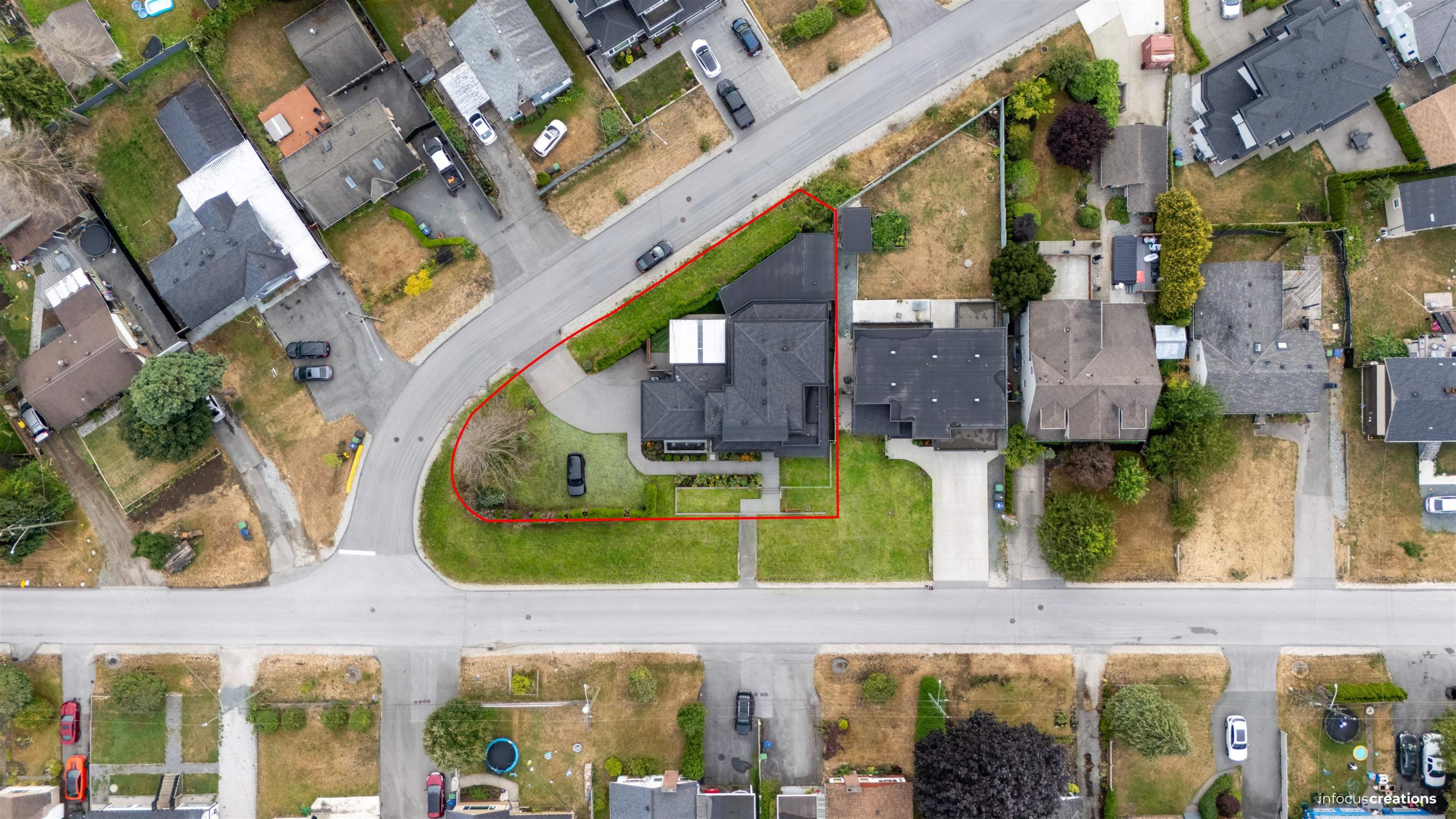 









10078


Mary

Drive,
Surrey,




BC
V3V 3B7

