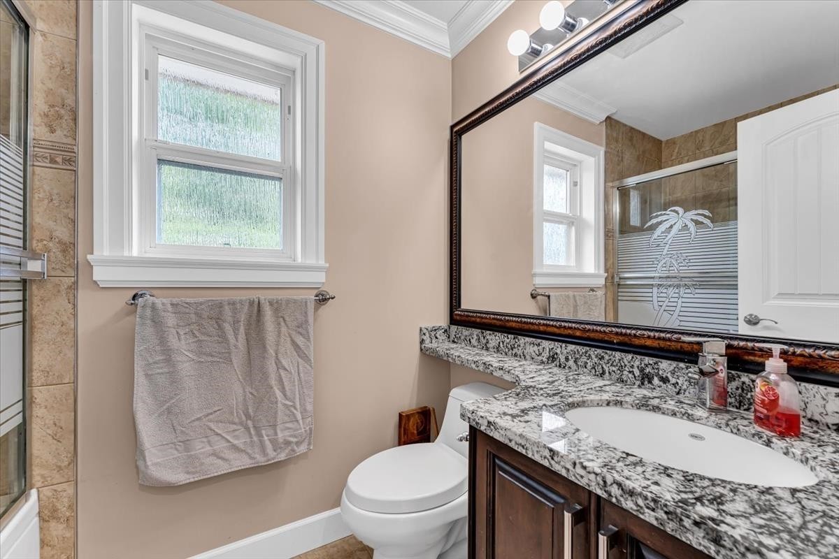 









11655


72

Avenue,
Delta,




BC
V4E 1Z2

