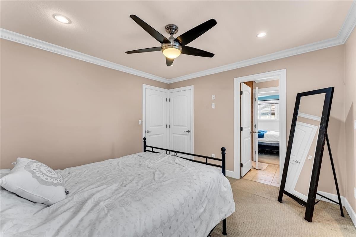 









11655


72

Avenue,
Delta,




BC
V4E 1Z2

