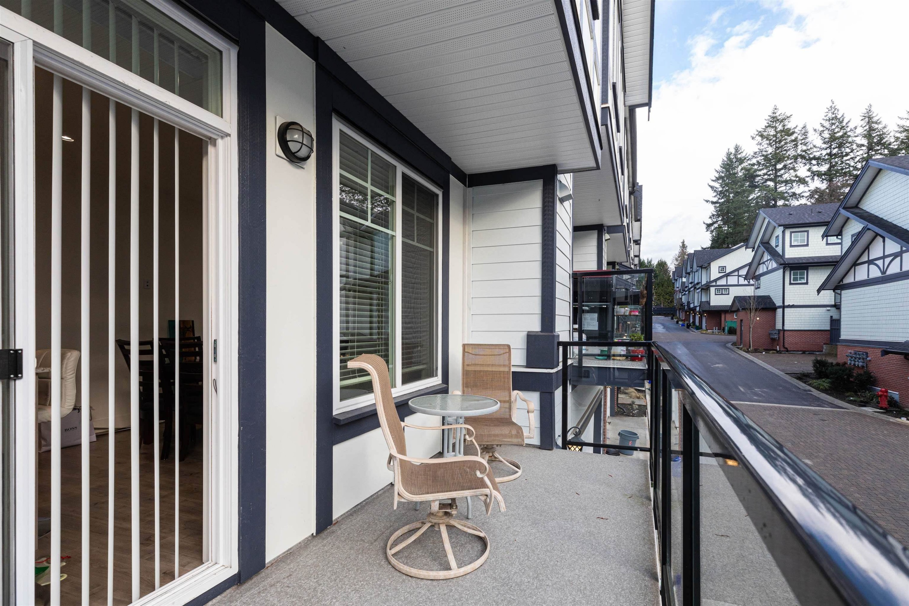 









11188


72

Avenue, 13,
Delta,




BC
V4E 0A5

