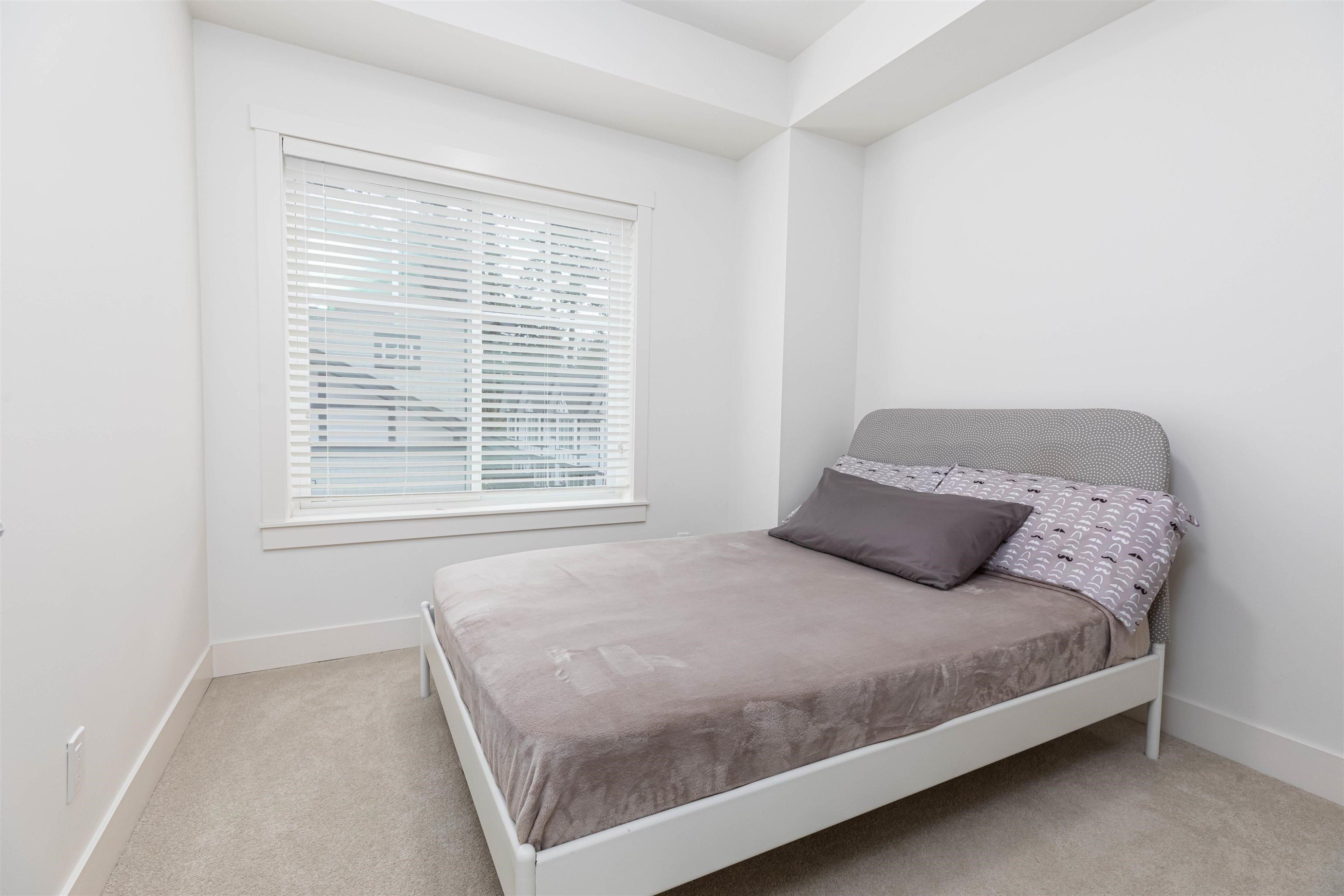 









11188


72

Avenue, 13,
Delta,




BC
V4E 0A5

