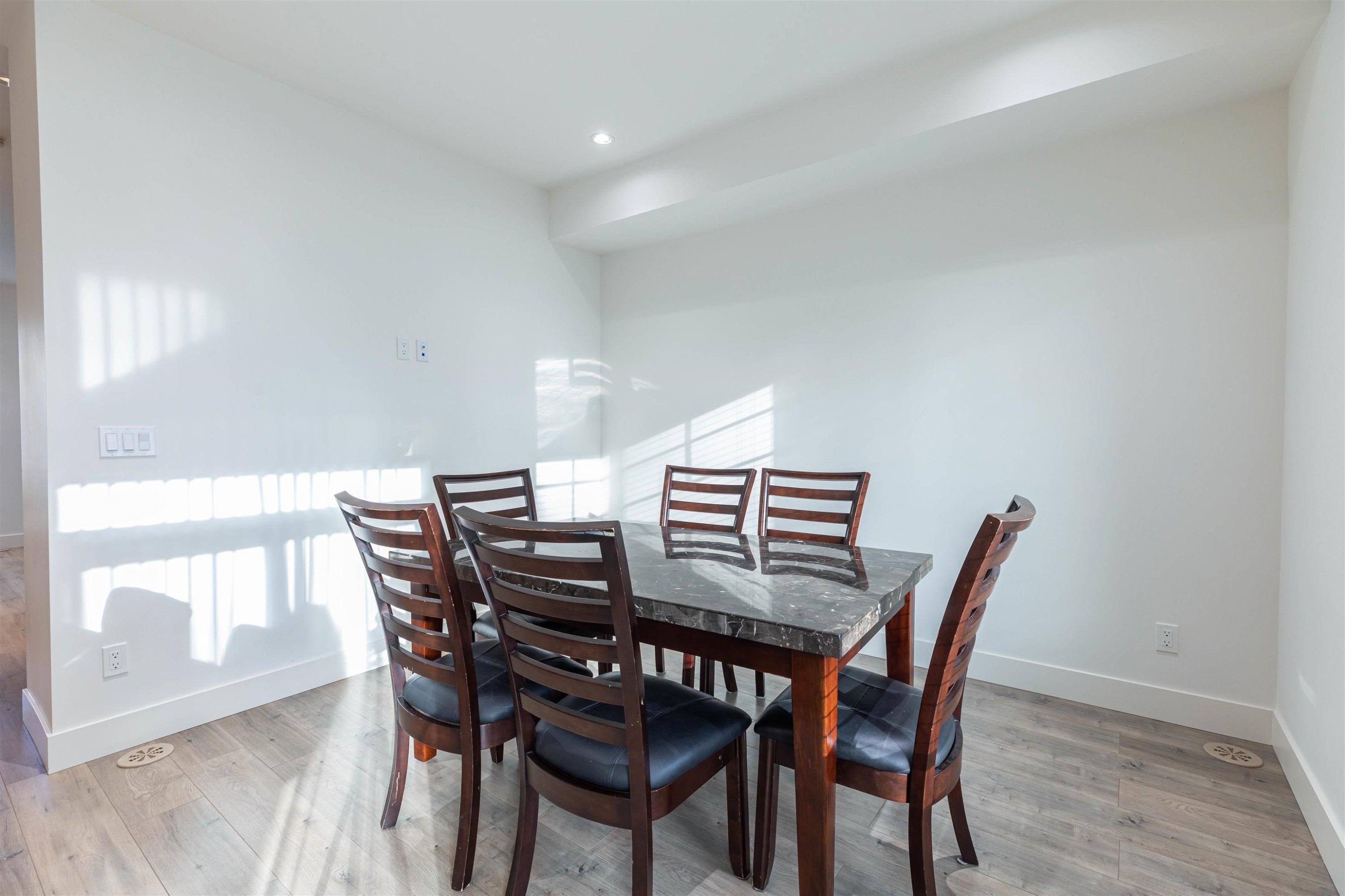 









11188


72

Avenue, 13,
Delta,




BC
V4E 0A5

