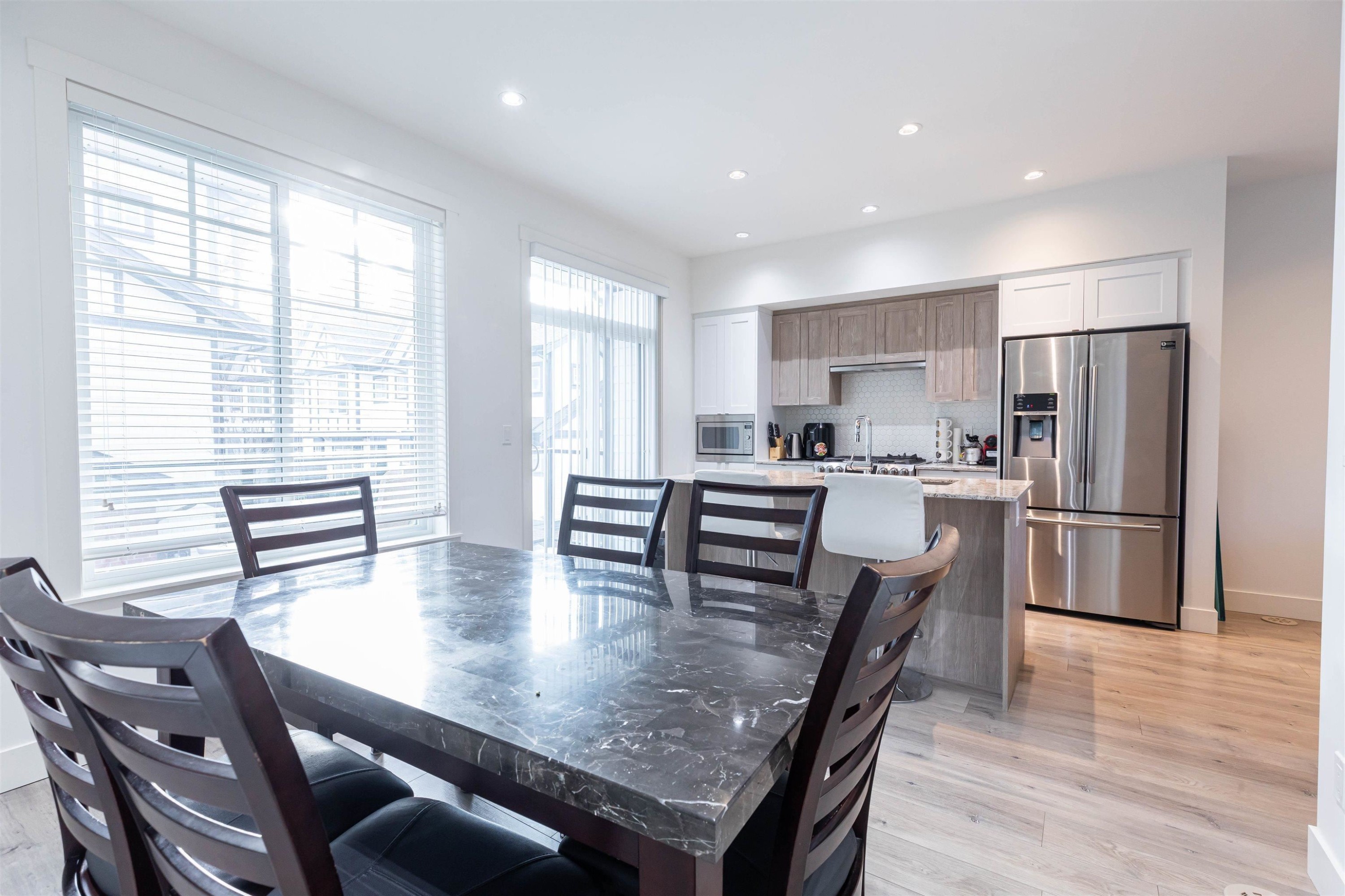 









11188


72

Avenue, 13,
Delta,




BC
V4E 0A5

